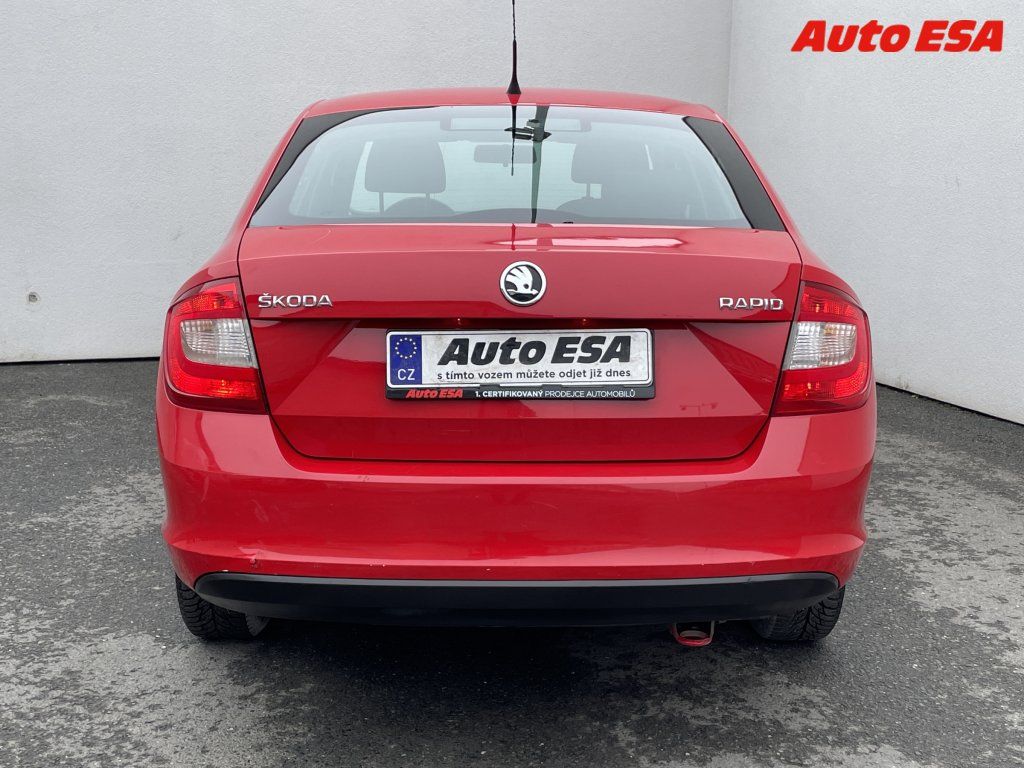 Škoda Rapid, 1.6 TDi,Ambition,AC - fotka 5