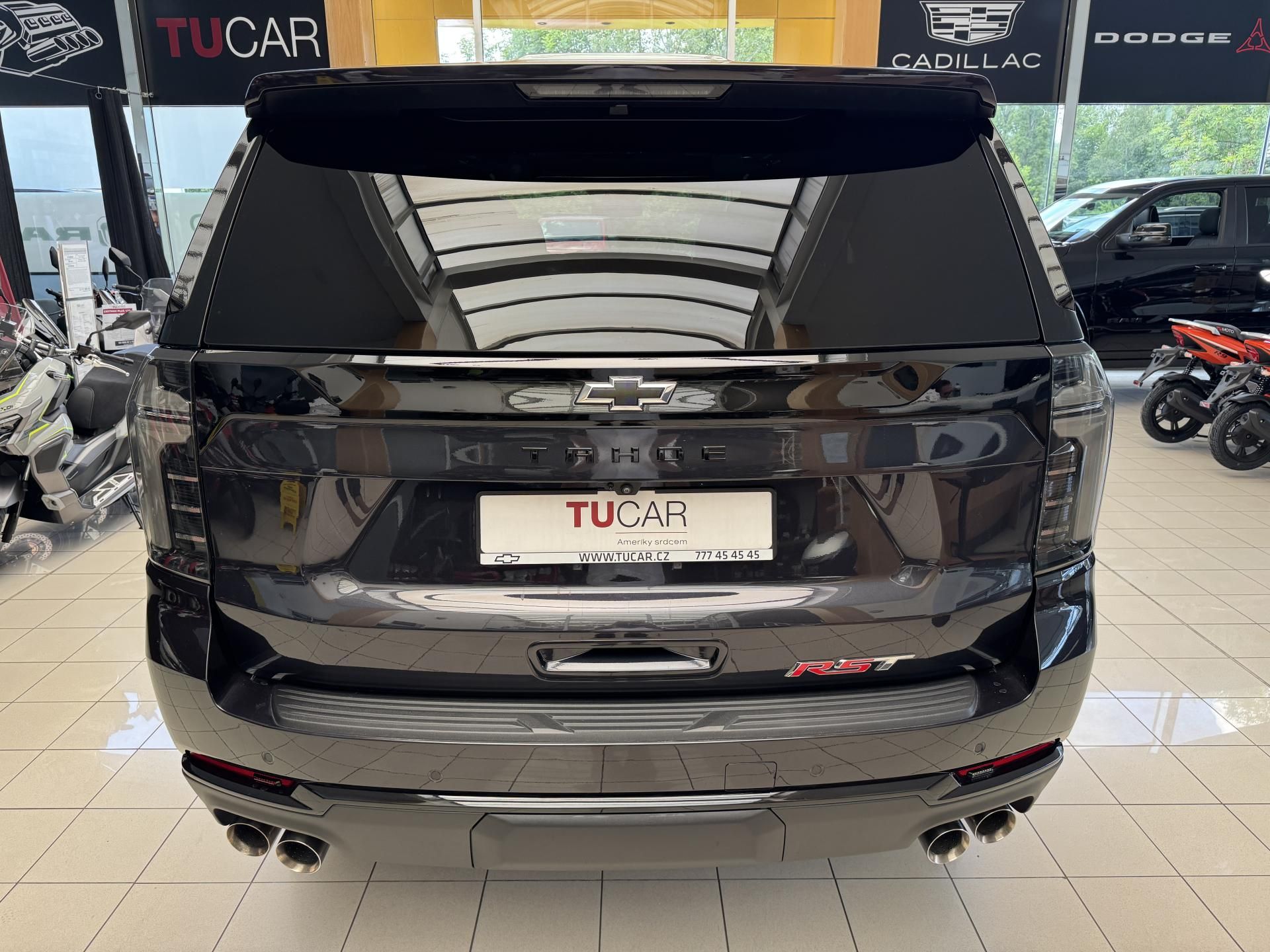 Chevrolet Tahoe, RST 6,2 V8 - fotka 4