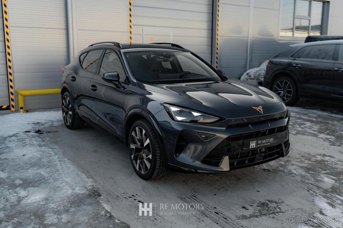 Cupra Formentor, VZ333 , PANO, 360 Kamera - fotka 2