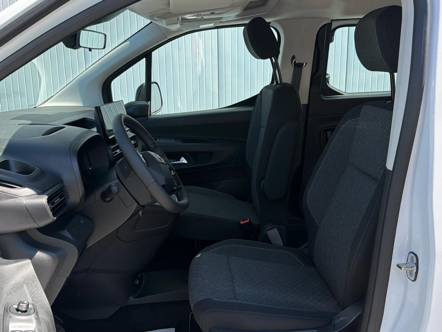 Opel Combo, 1.5CDTI 130k 96kW Edition Plus - fotka 5
