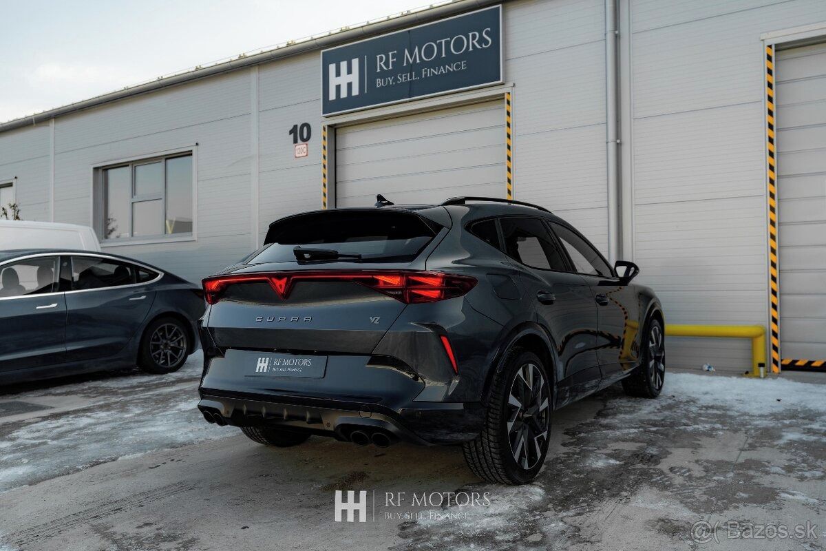 Cupra Formentor, VZ333 , PANO, 360 Kamera - fotka 6
