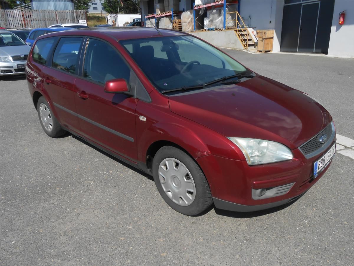 Ford Focus, 1,6 TDCi 80Kw - fotka 3