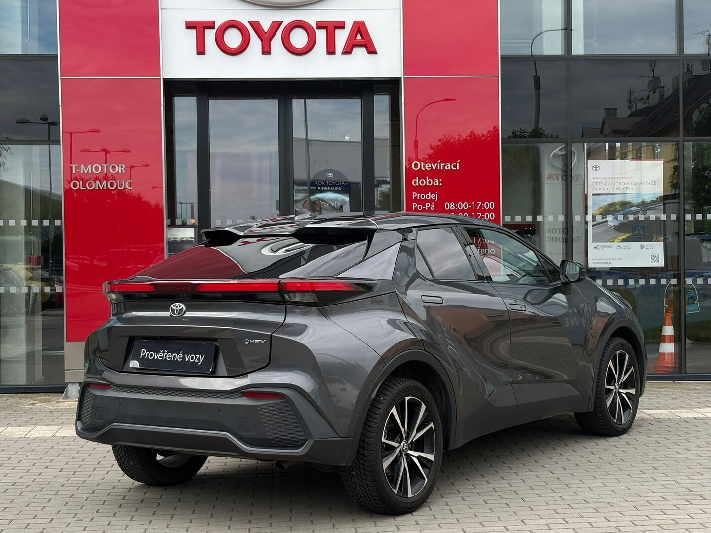 Toyota C-HR, 1.8 Style - fotka 3