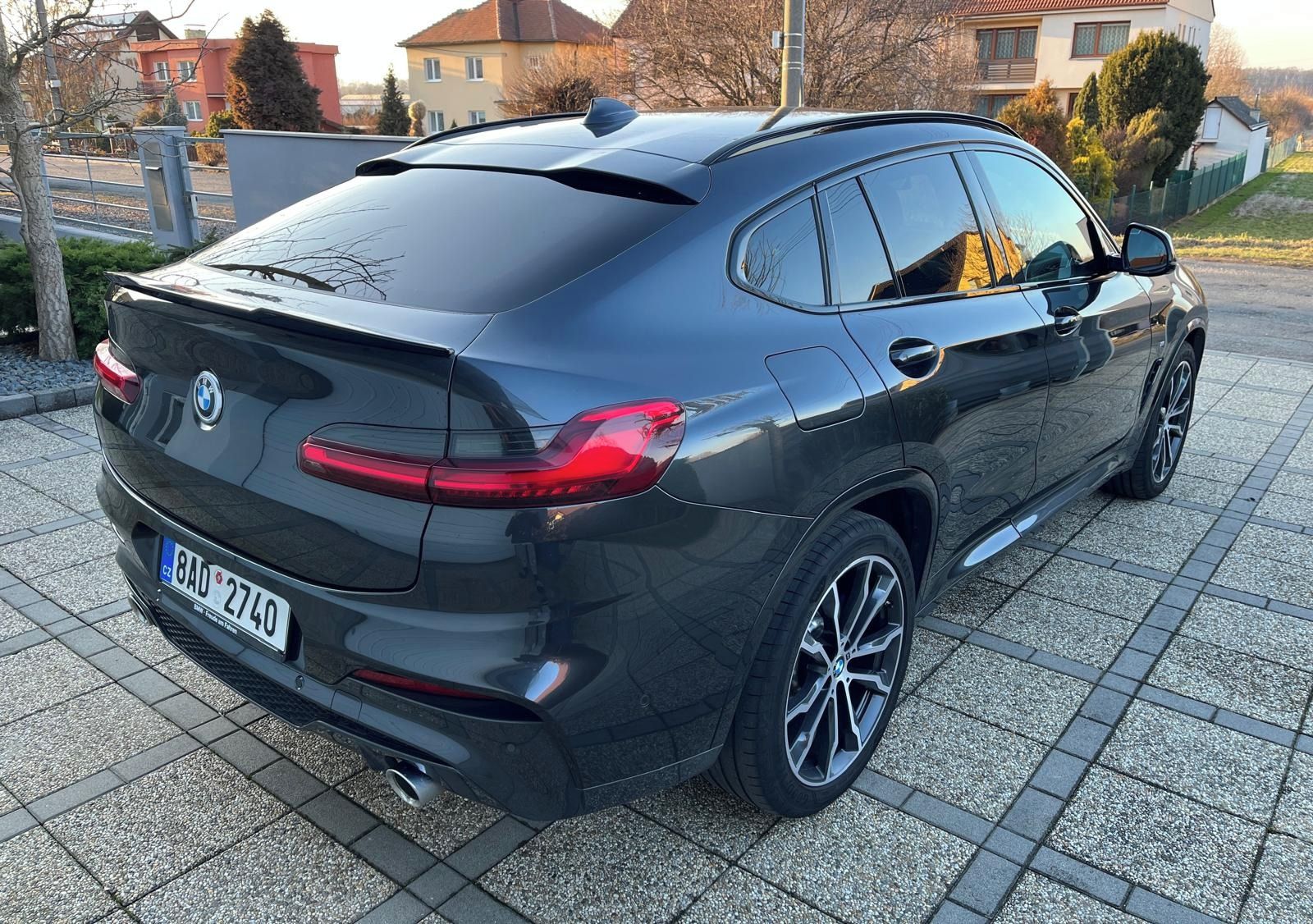 BMW X4, 30d xDrive Mpaket,tažné, DPH - fotka 4