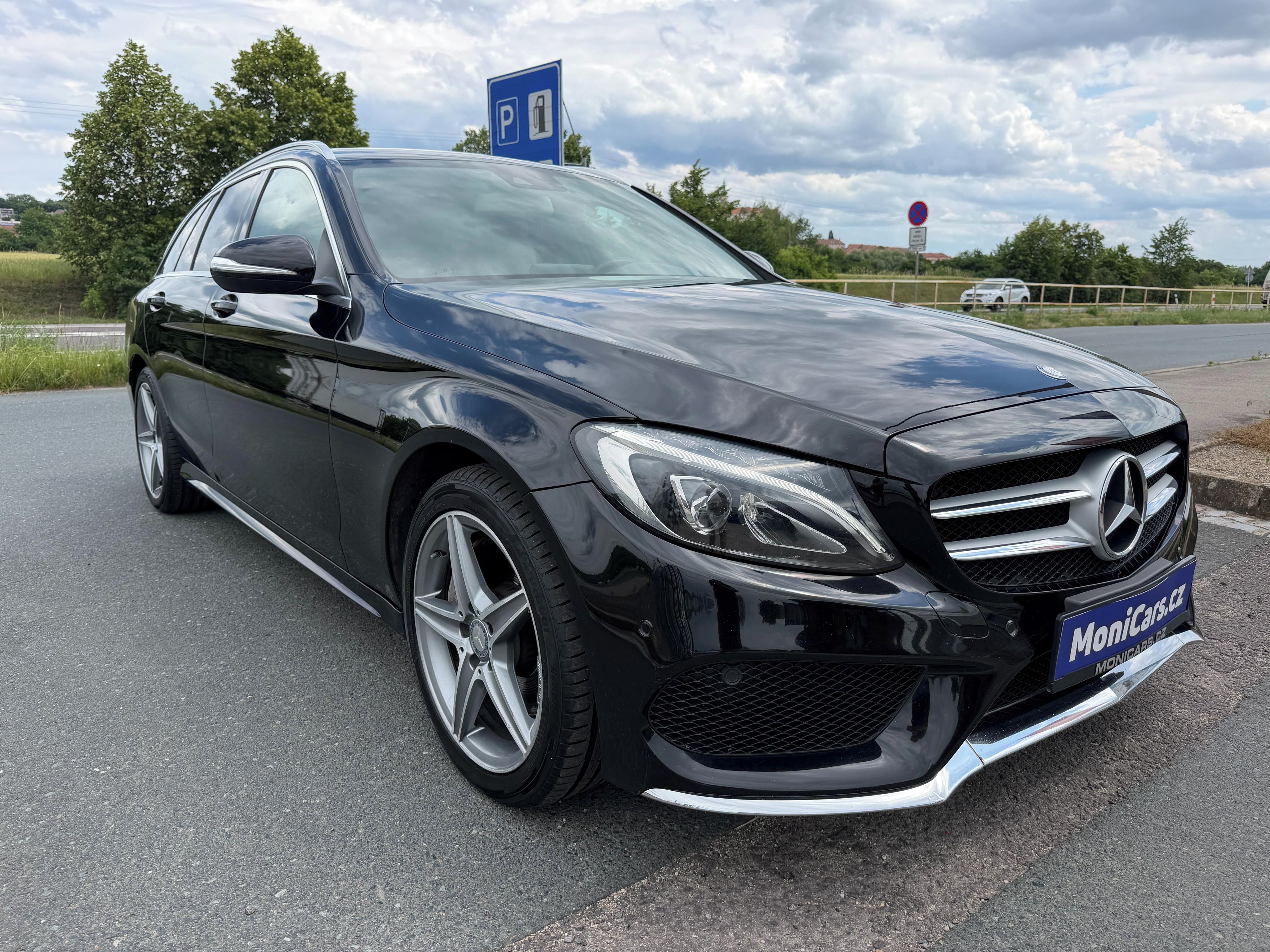 Mercedes-Benz Třídy C, 250 CDI 150kW BLUETEC 4MATIC - fotka 3