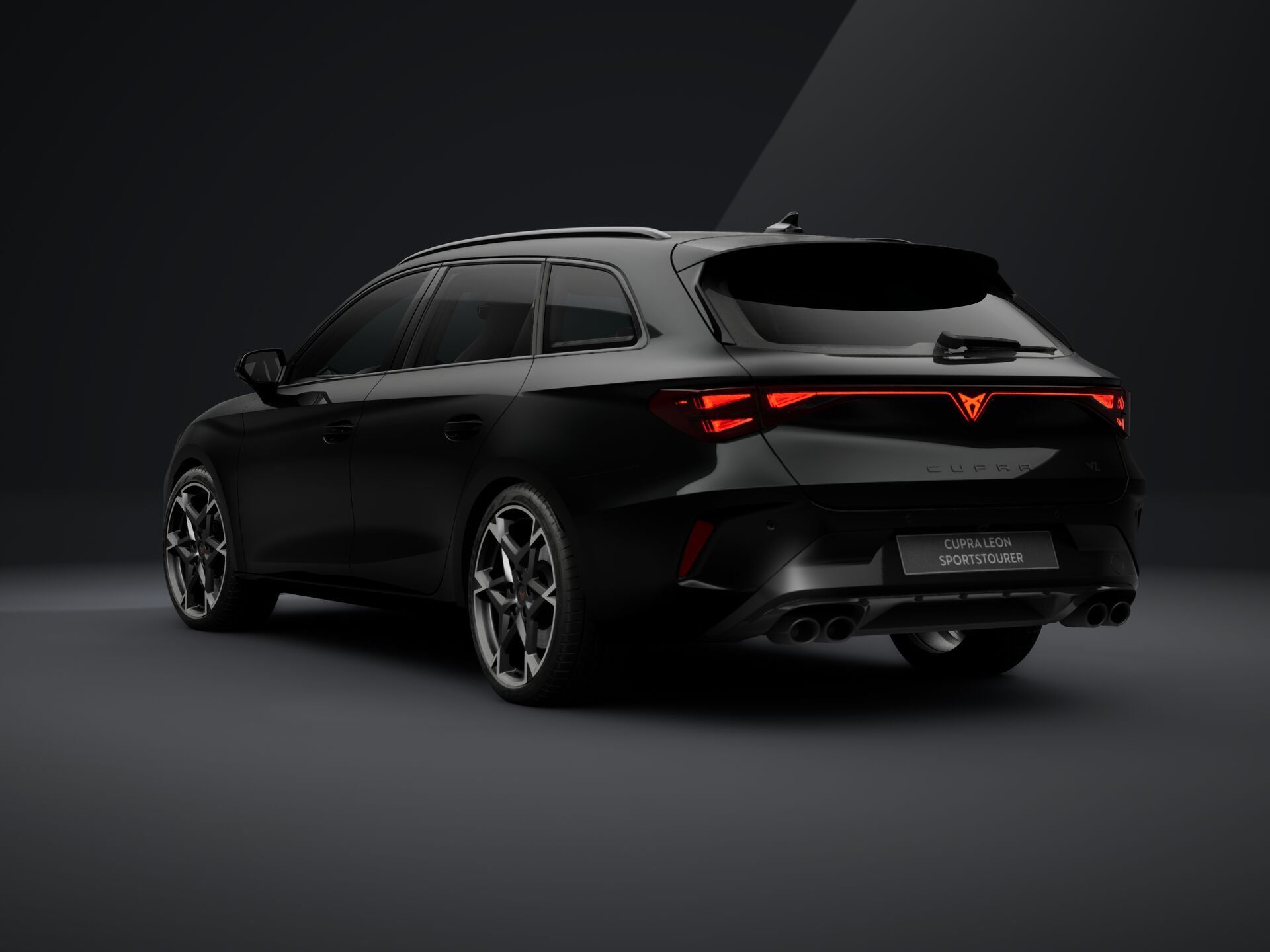 Cupra Leon, Leon SP VZ 2.0 TSI 333k DSG - fotka 3