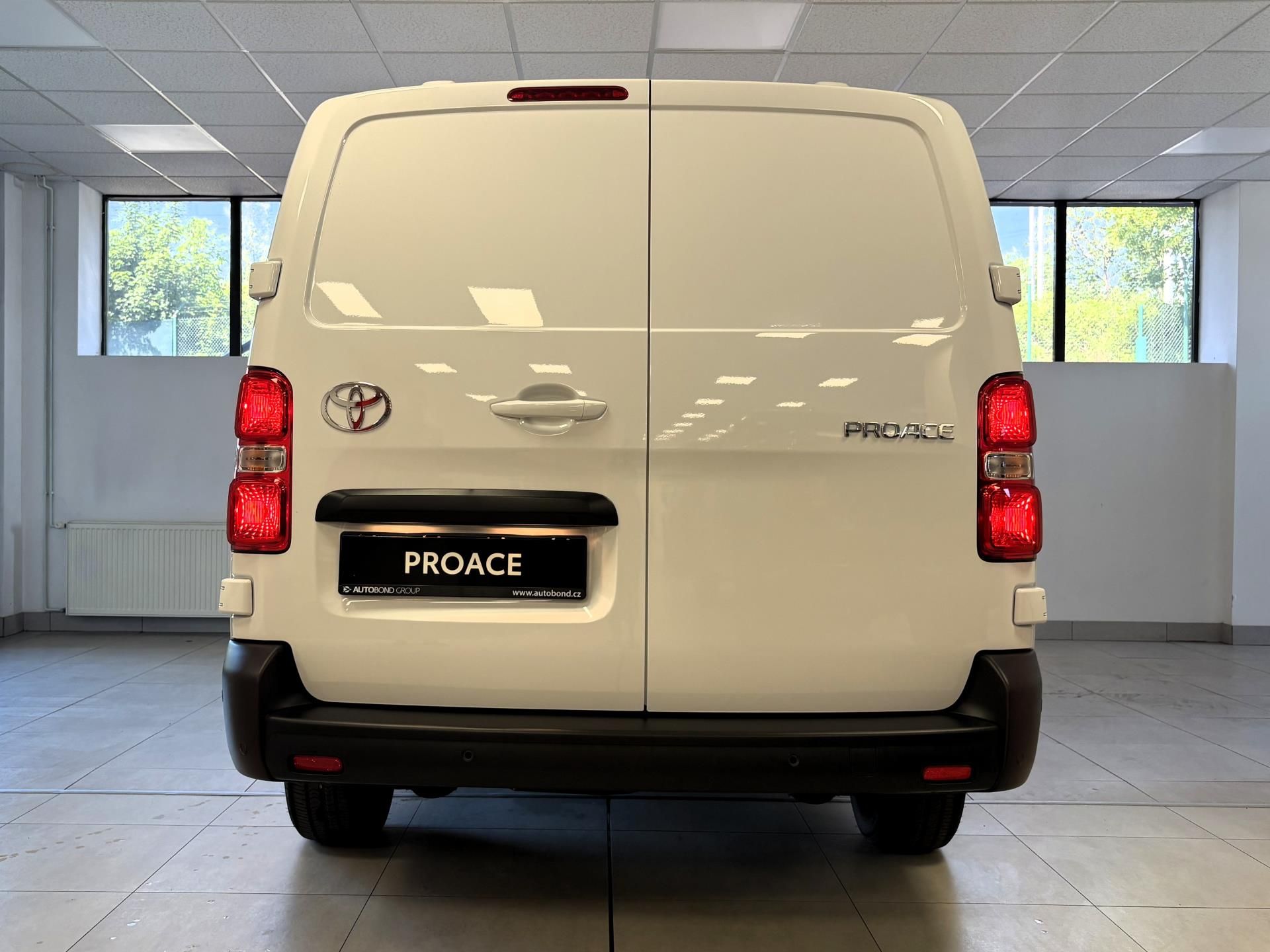 Toyota Proace, 2.2L Diesel,Active MultimediaN - fotka 6