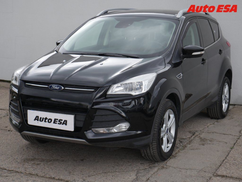 Ford Kuga, 1.5 Ecoboost,AC - fotka 3