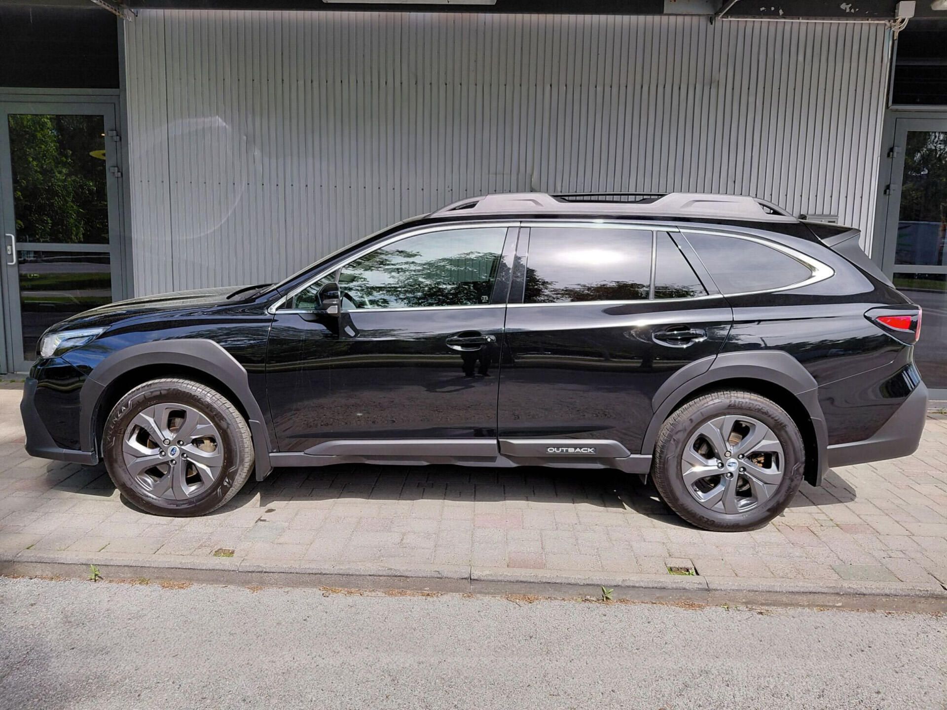 Subaru Outback, 2.5i 4WD Comfort - fotka 2