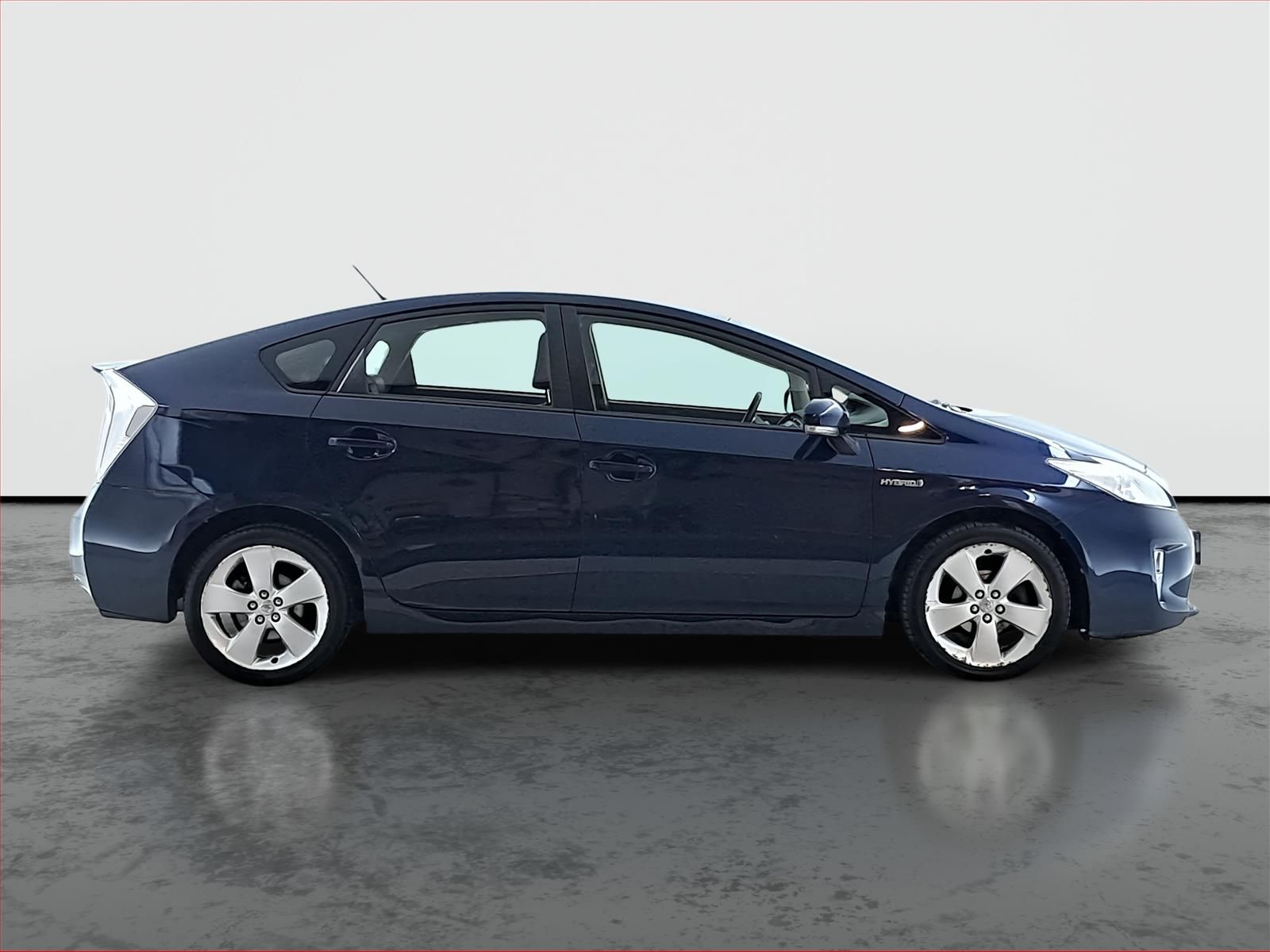 Toyota Prius, 1.8 VVT-i HSD, Automat - fotka 6