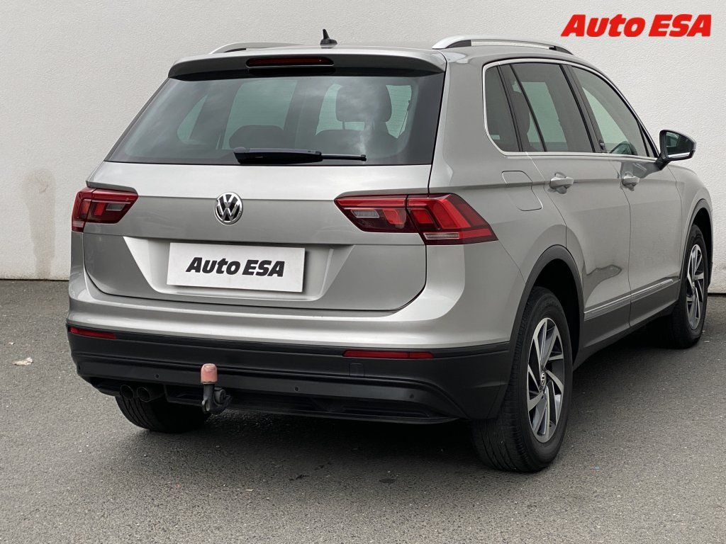 Volkswagen Tiguan, 2.0TDi - fotka 4