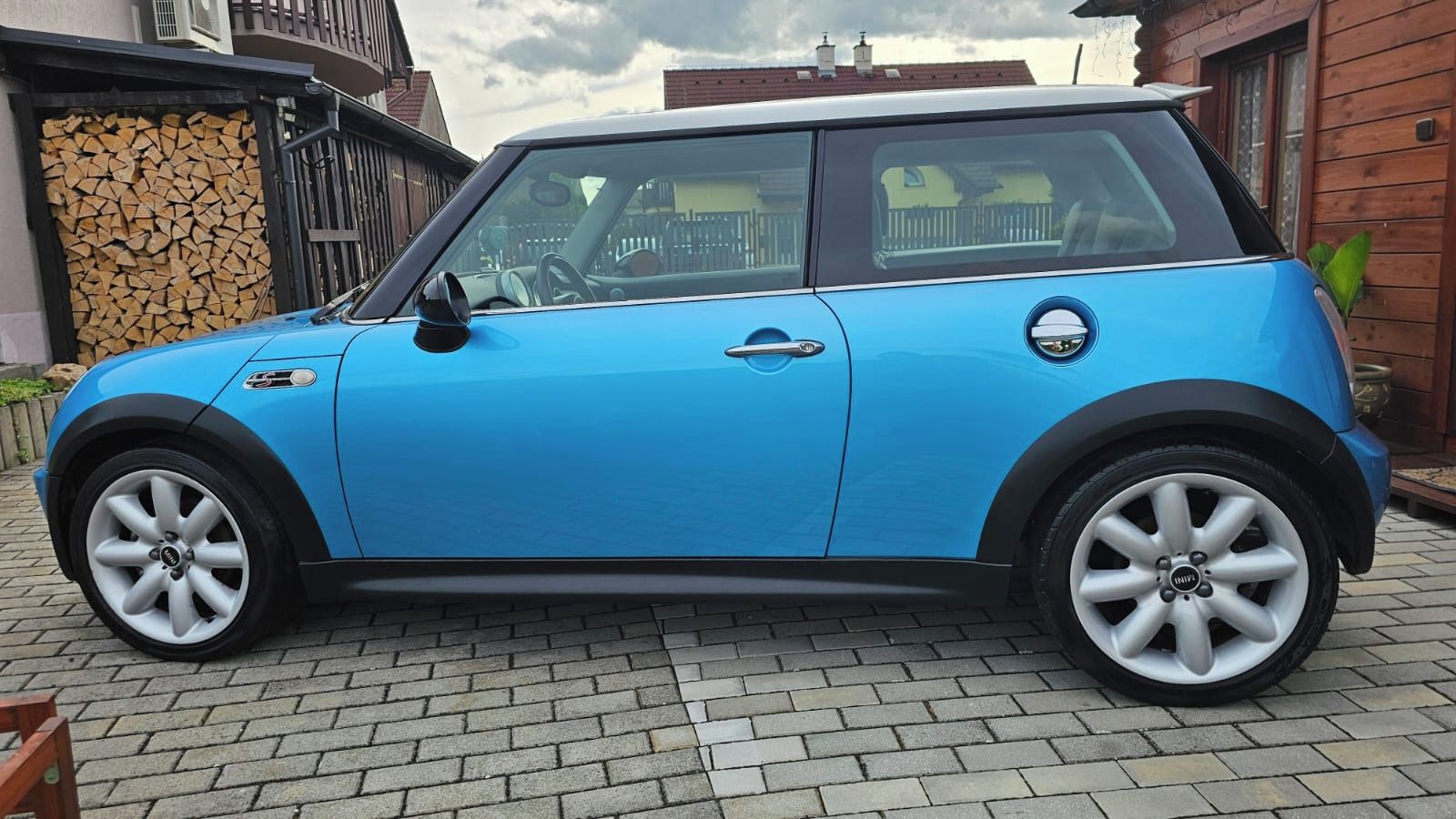 Mini Cooper S, 1,6i  120 kW - fotka 5