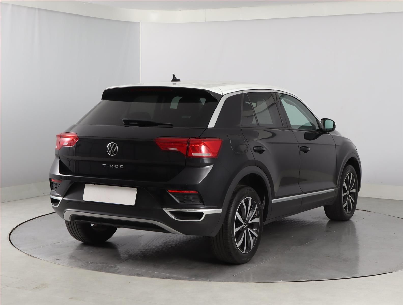 Volkswagen T-Roc, 2.0 TDI, Style, Serv.kniha - fotka 5