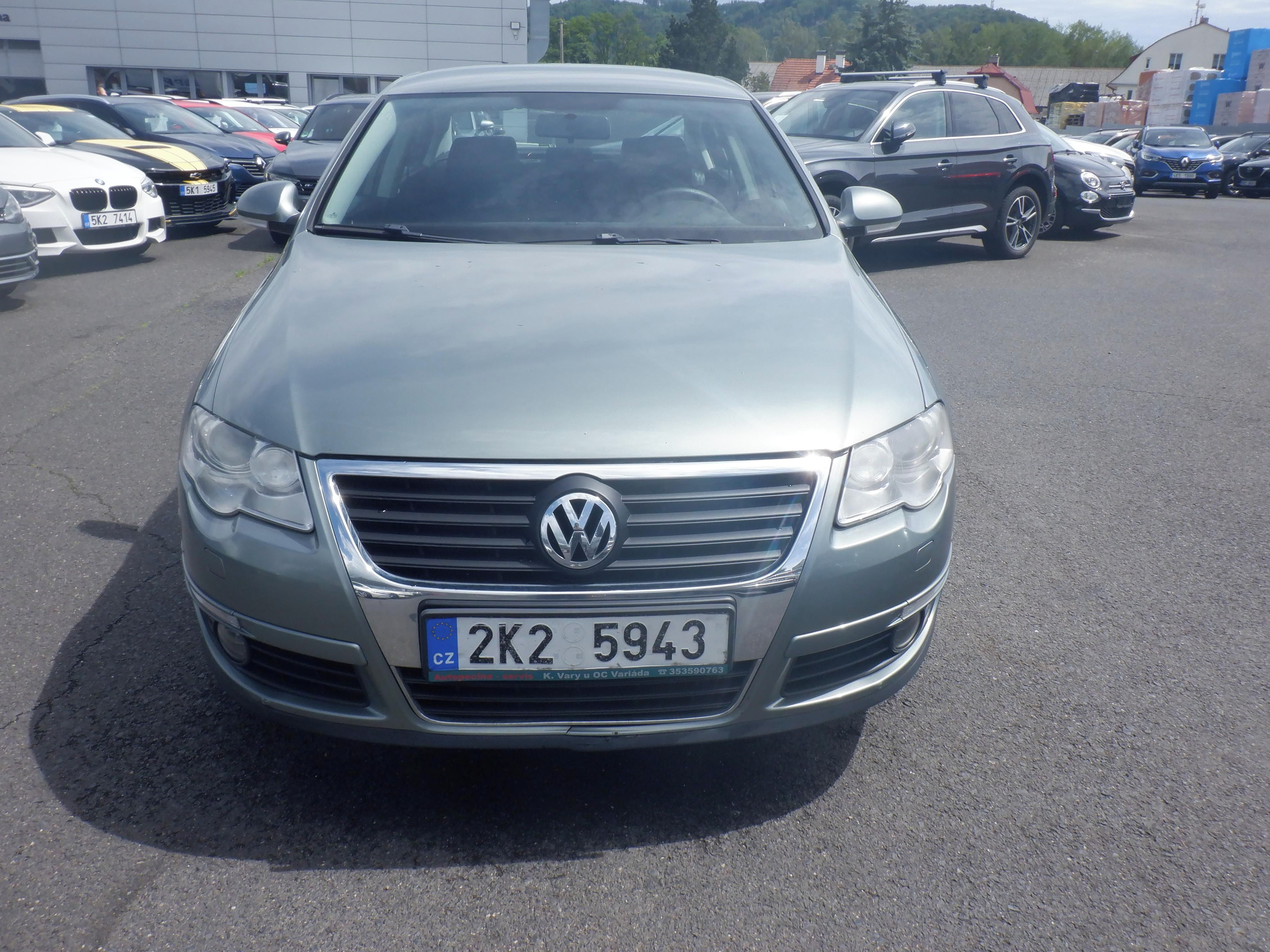 Volkswagen Passat, 2.0 TDI 125kW,ČR - fotka 2