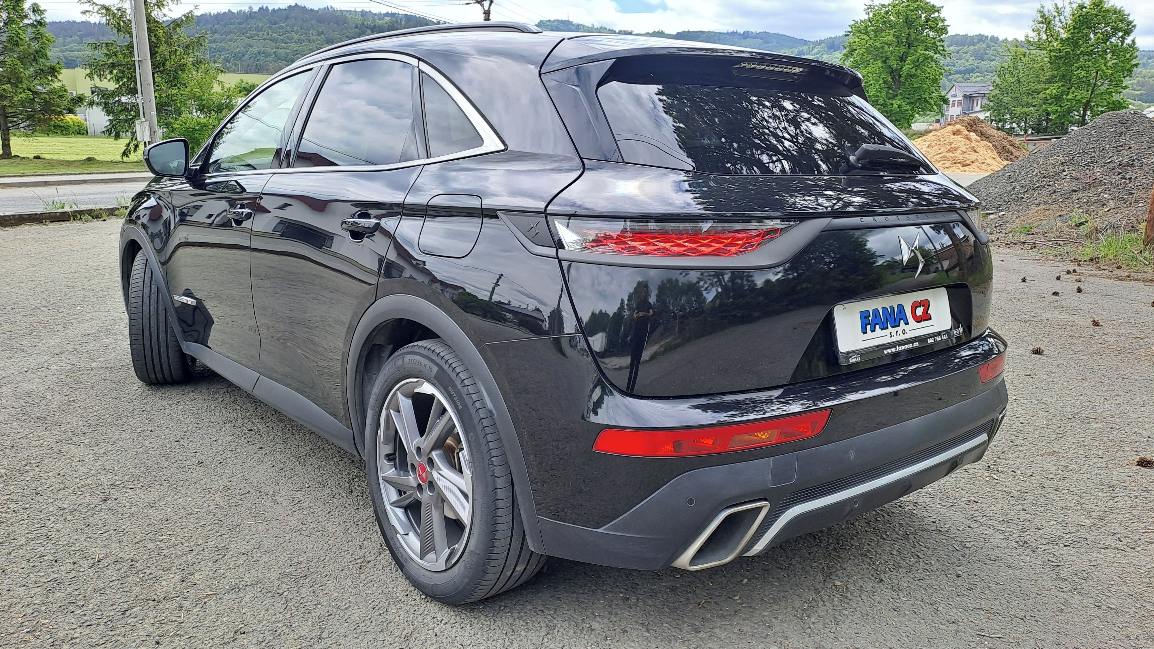 DS 7 Crossback, E-Tense 4x4 PERFORMANCE Line - fotka 5