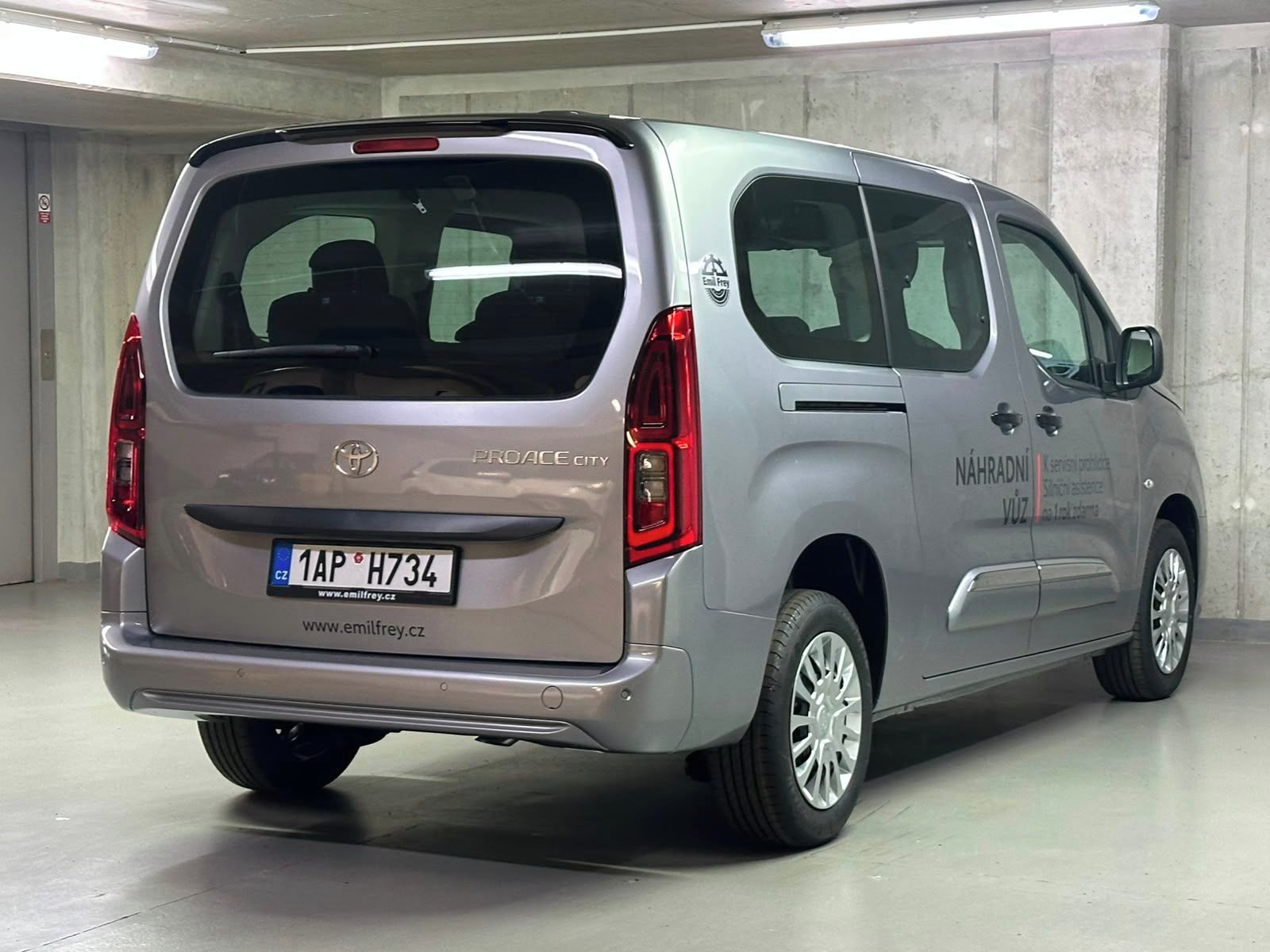 Toyota Proace City Verso, 1.2,Passenger,Business 7S Tail - fotka 5