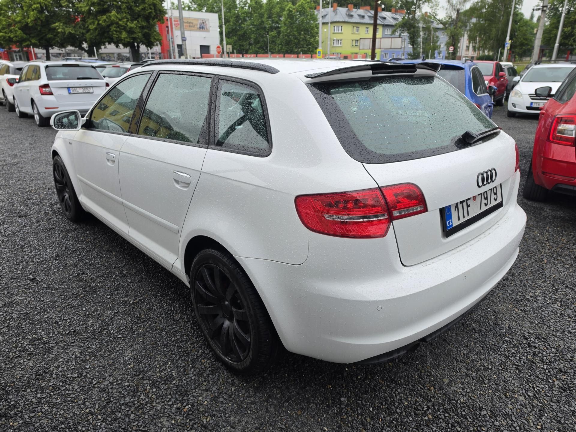 Audi A3, 1.2 TFSI Xenon S-Line - fotka 3