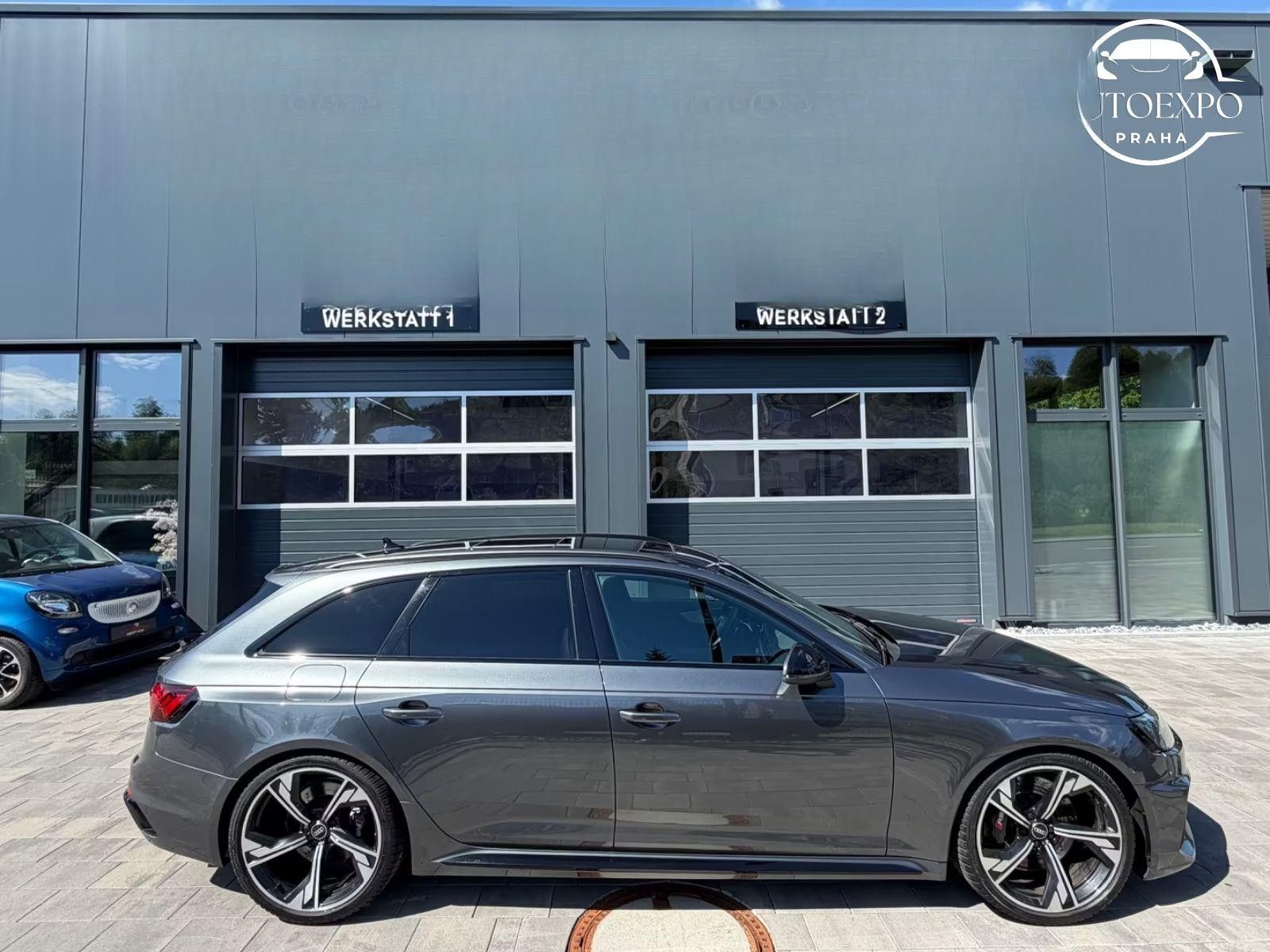 Audi RS4, Avant Quattro*1.HAND*PANO*B&O* - fotka 5