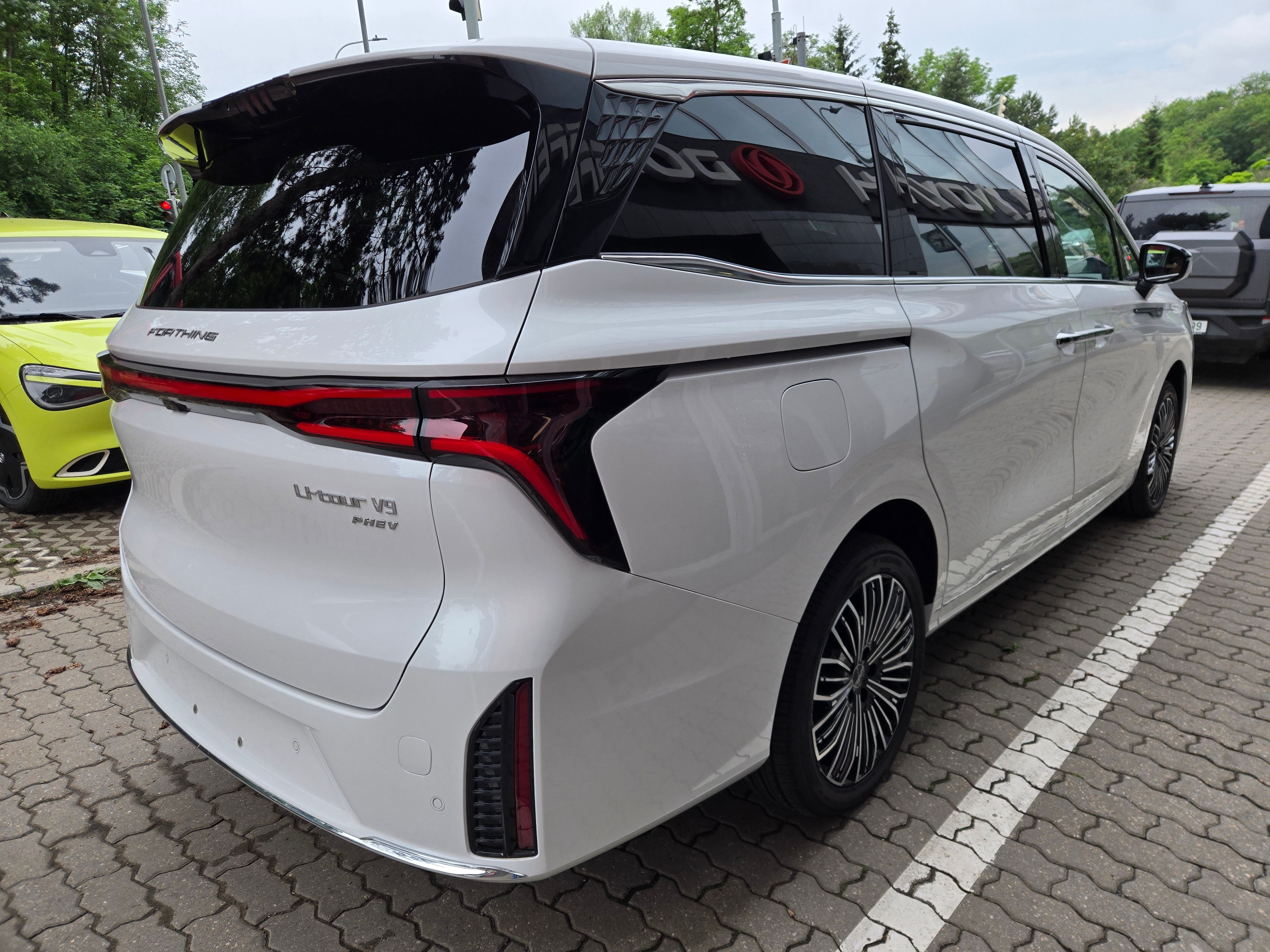 Dongfeng U-Tour, U-TOUR V9 PHEV - fotka 5