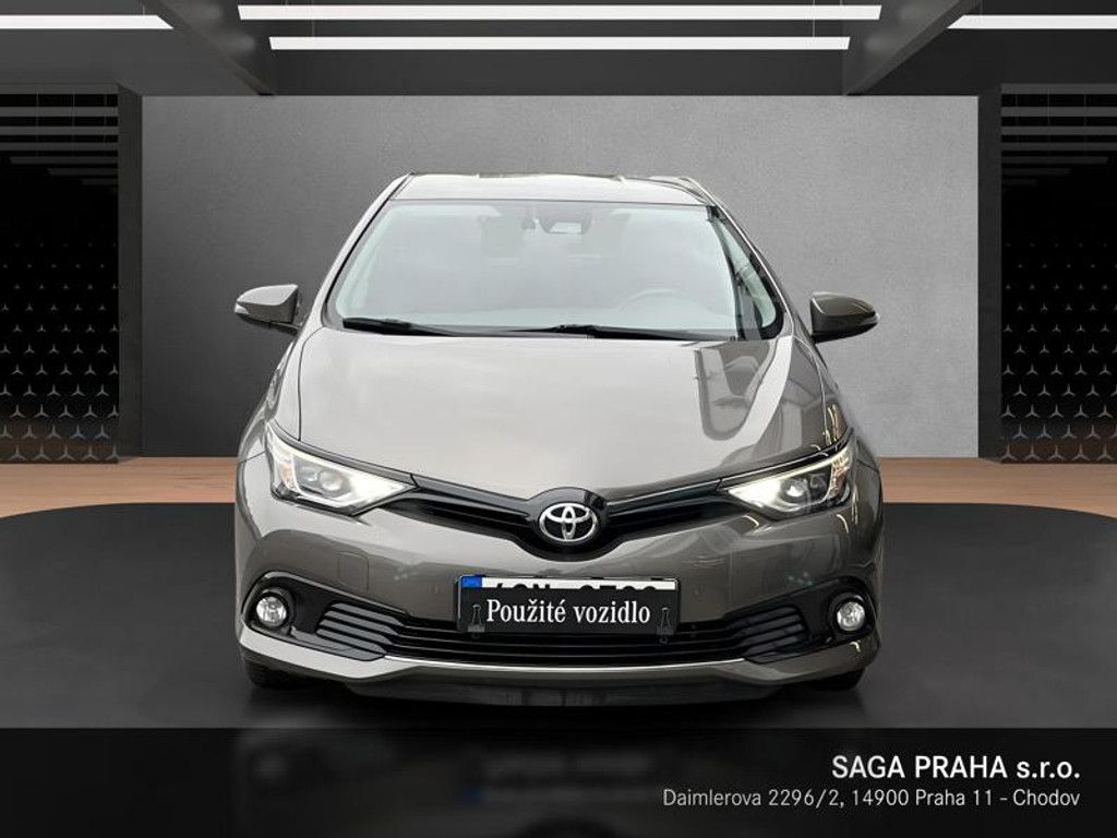 Toyota Auris, 1.6 Valvematic Aut. - fotka 2