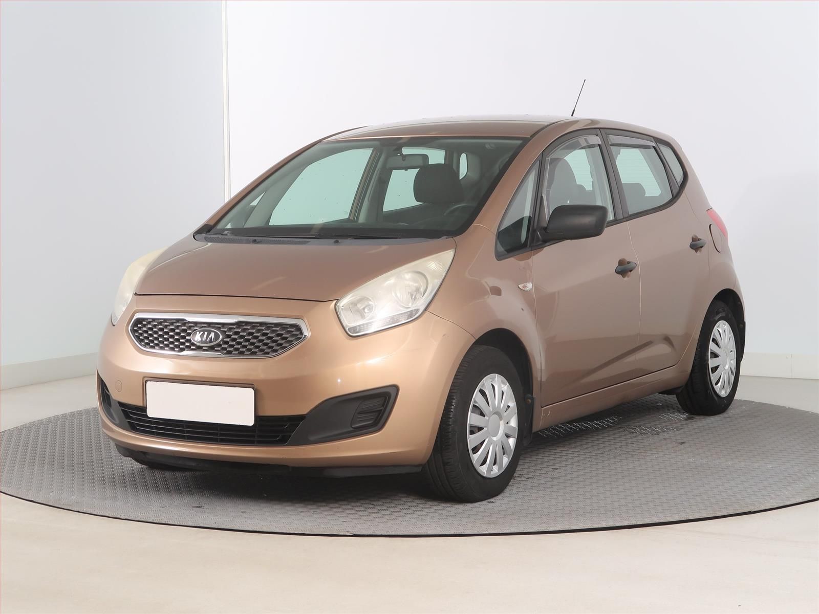 Kia Venga, 1.4 CVVT - fotka 2