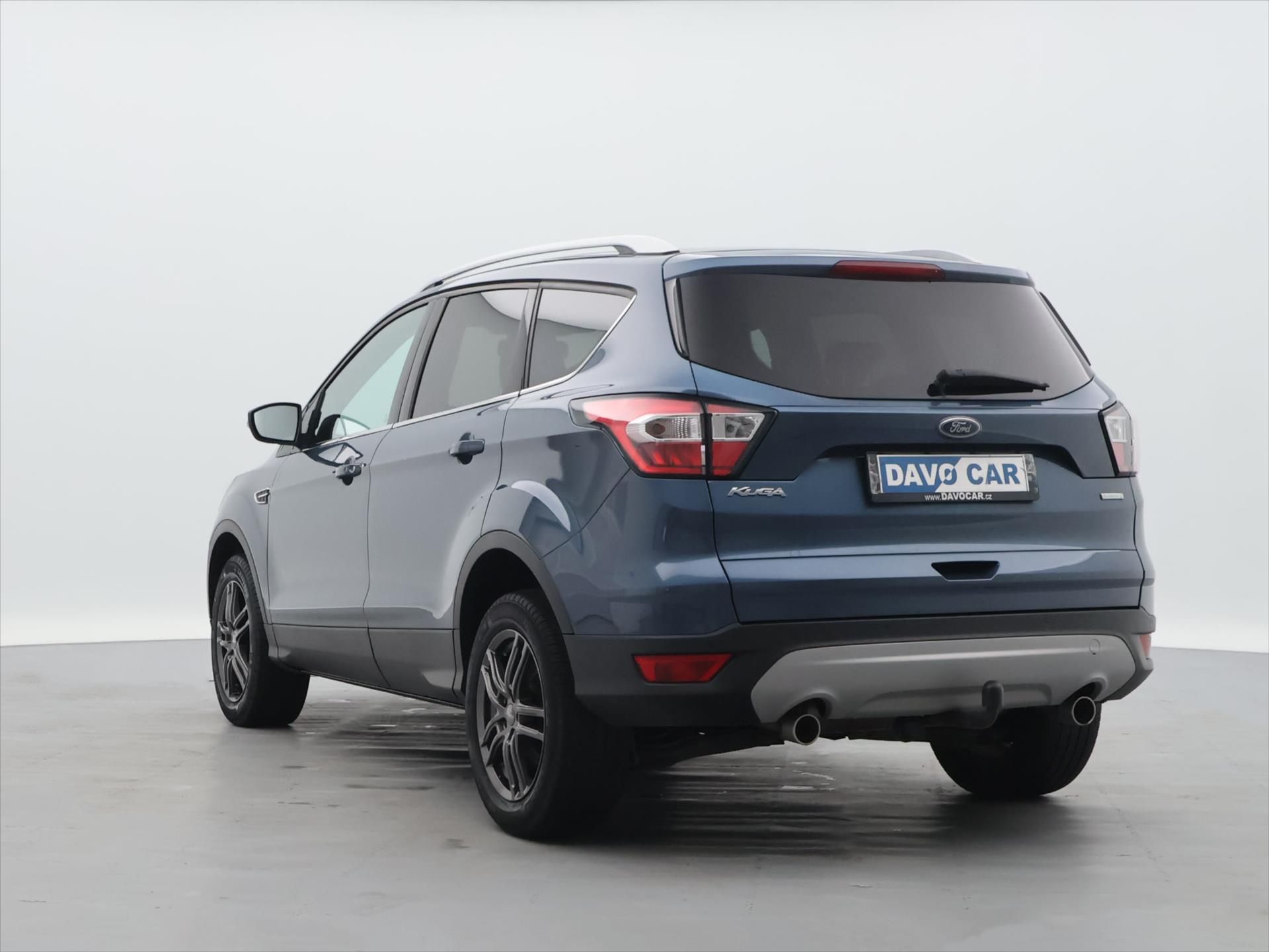 Ford Kuga, 1,5 EcoBoost 110kW Titanium CZ - fotka 5