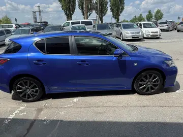 Auto 9