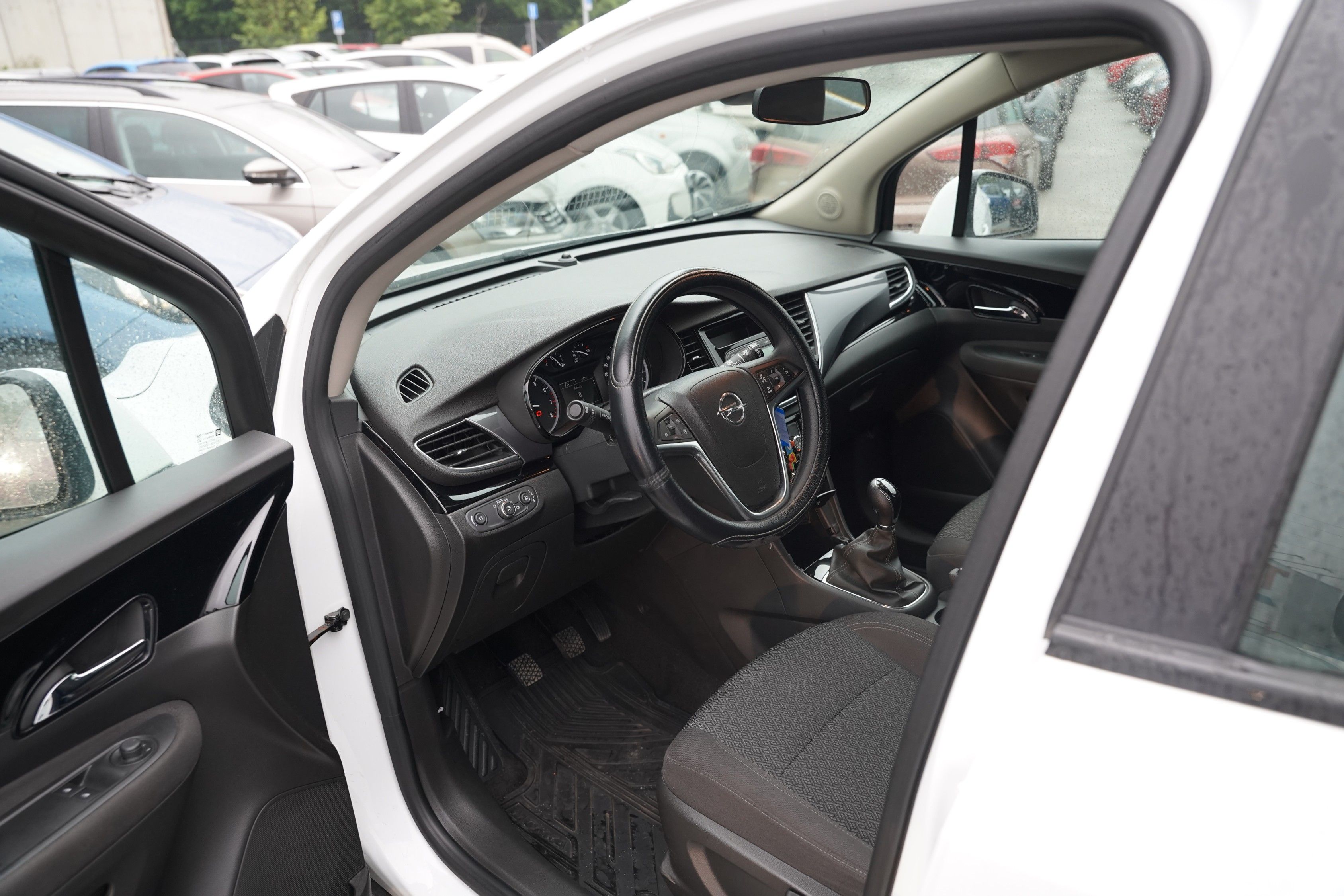 Opel Mokka, 1.4 Turbo 88 kw - fotka 5