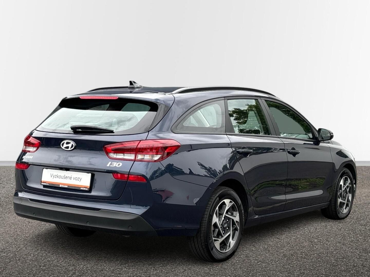Hyundai i30, 1.5 T-GDI / 103 kW Smart DCT - fotka 2