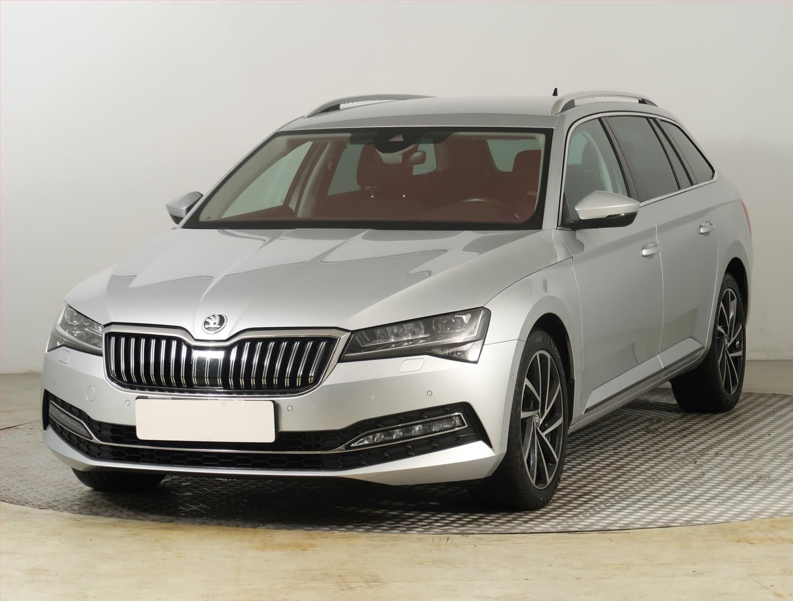 Škoda Superb, 2.0 TDI, Automat, Serv.kniha - fotka 2
