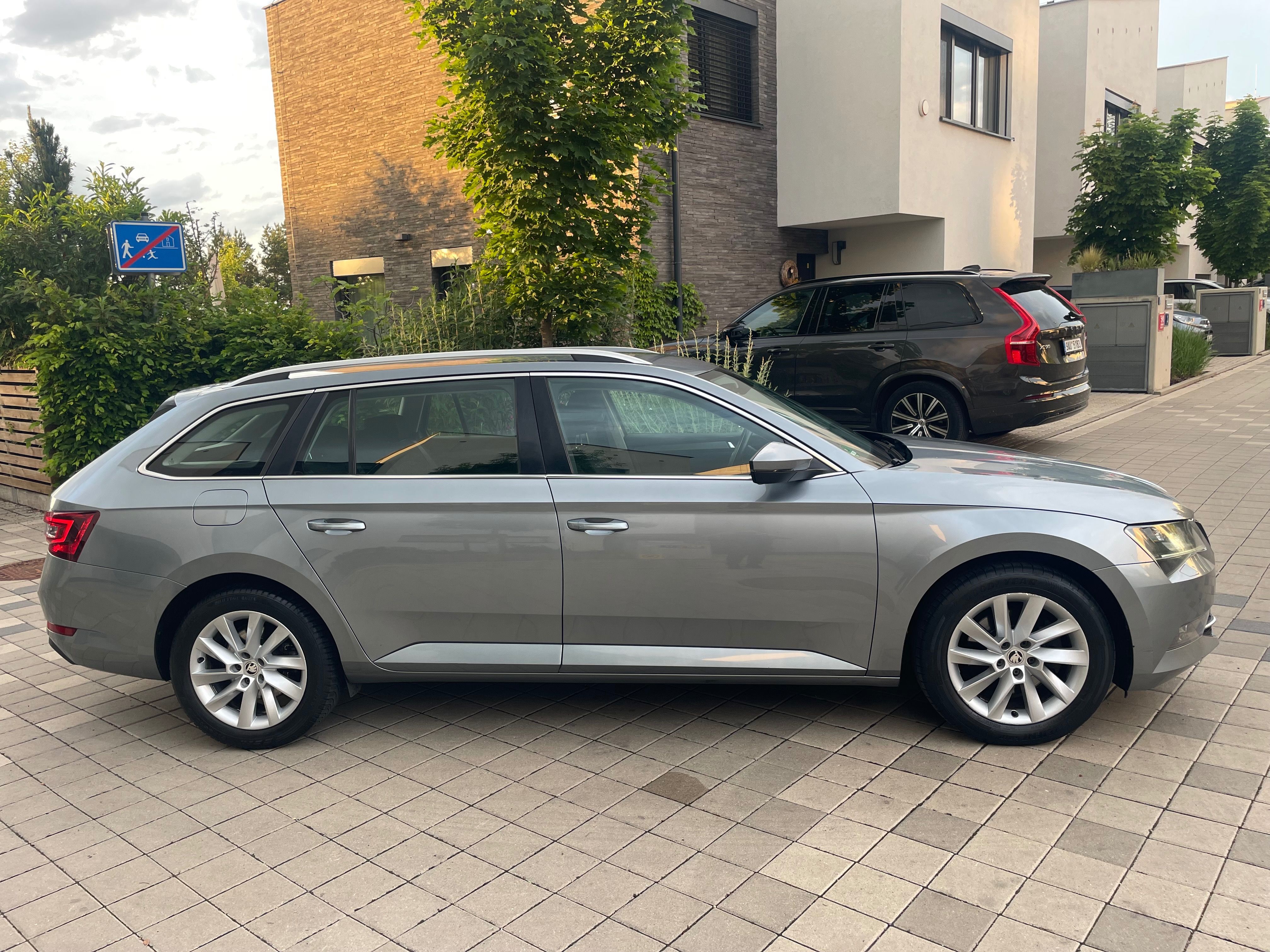 Škoda Superb, 2.0 - fotka 6