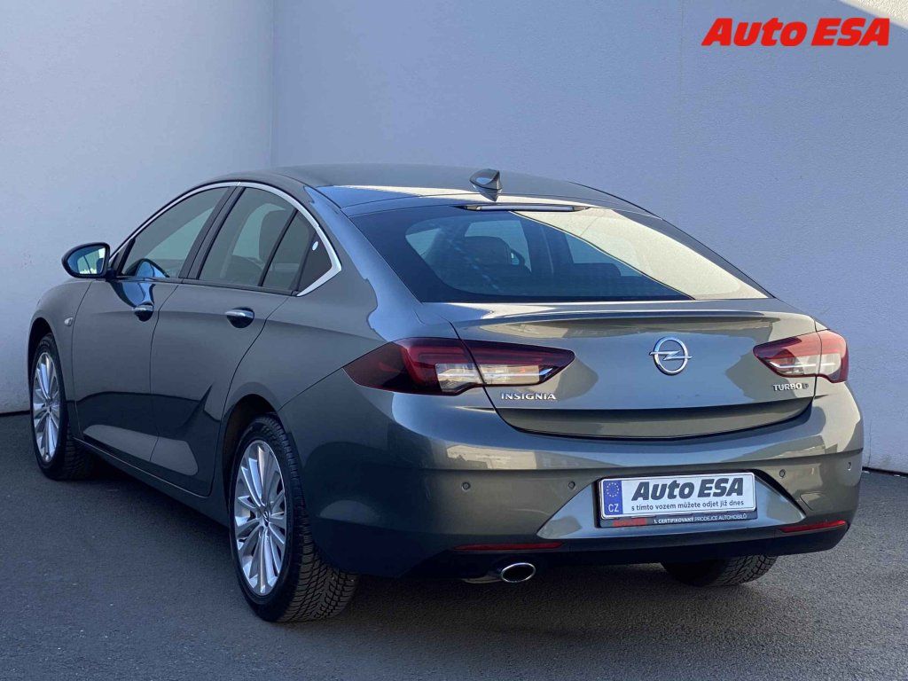Opel Insignia, 2.0 CDTi,ČR,AT,LED - fotka 6