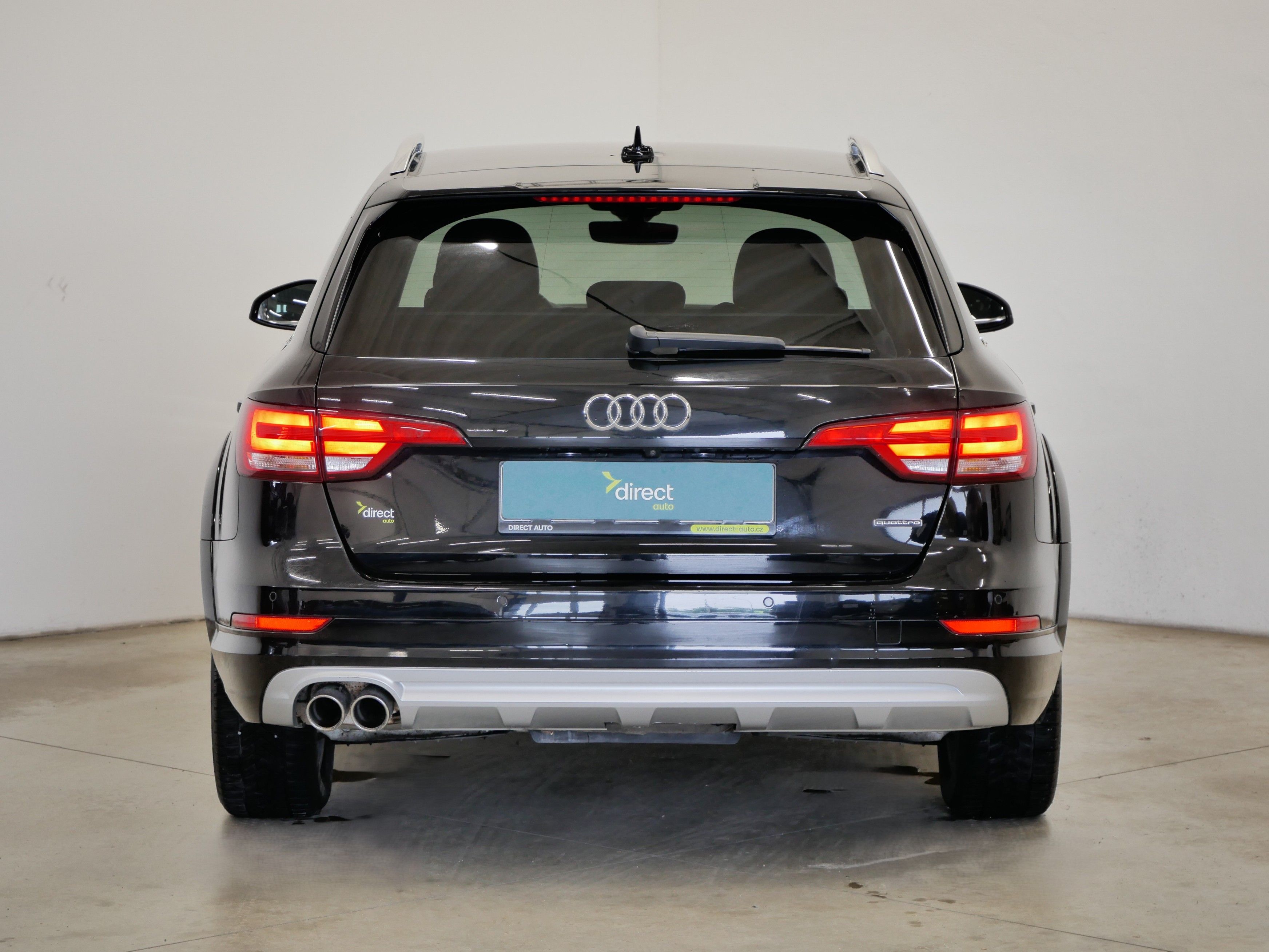 Audi A4, 2.0 TDI 120 kW Allroad - fotka 6