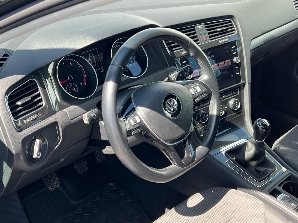 Volkswagen Golf, 1,0 TSi 81kW COMFORTLINE  7 FL - fotka 6