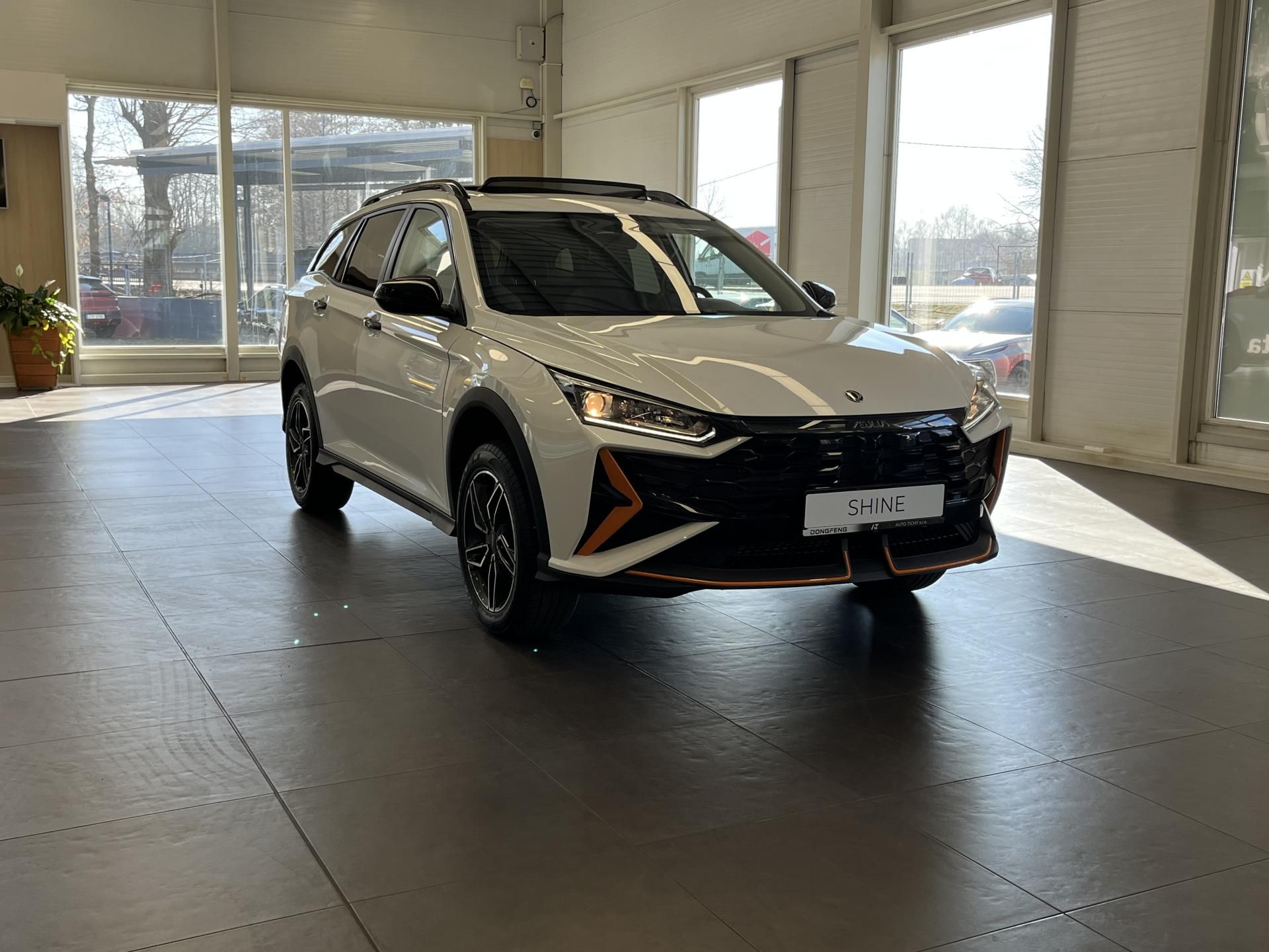 Dongfeng Shine, GS, TÝDEN DONGFENG - fotka 3