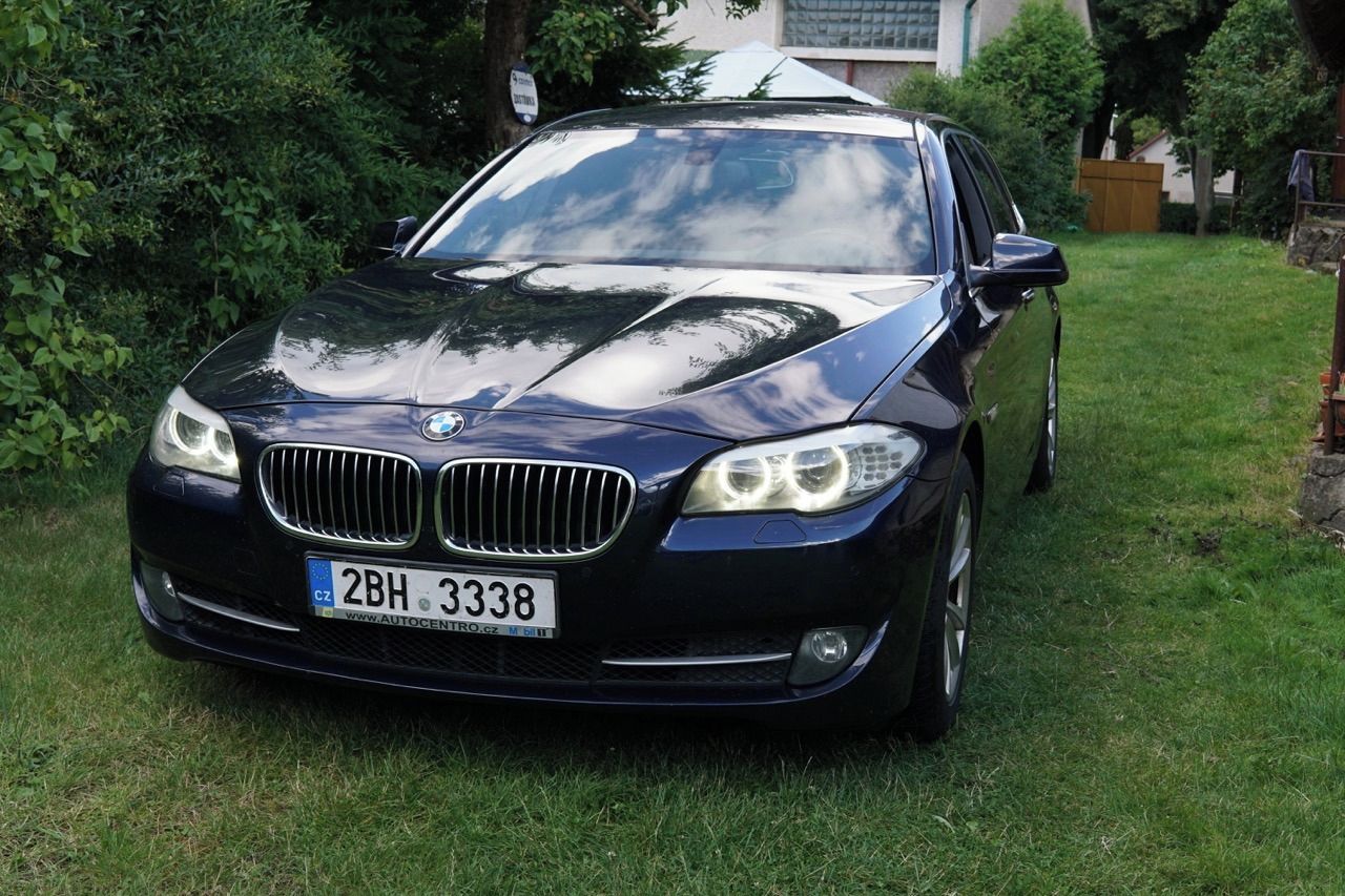 BMW Řada 5, BMW 520d Touring F11 135kw - fotka 3