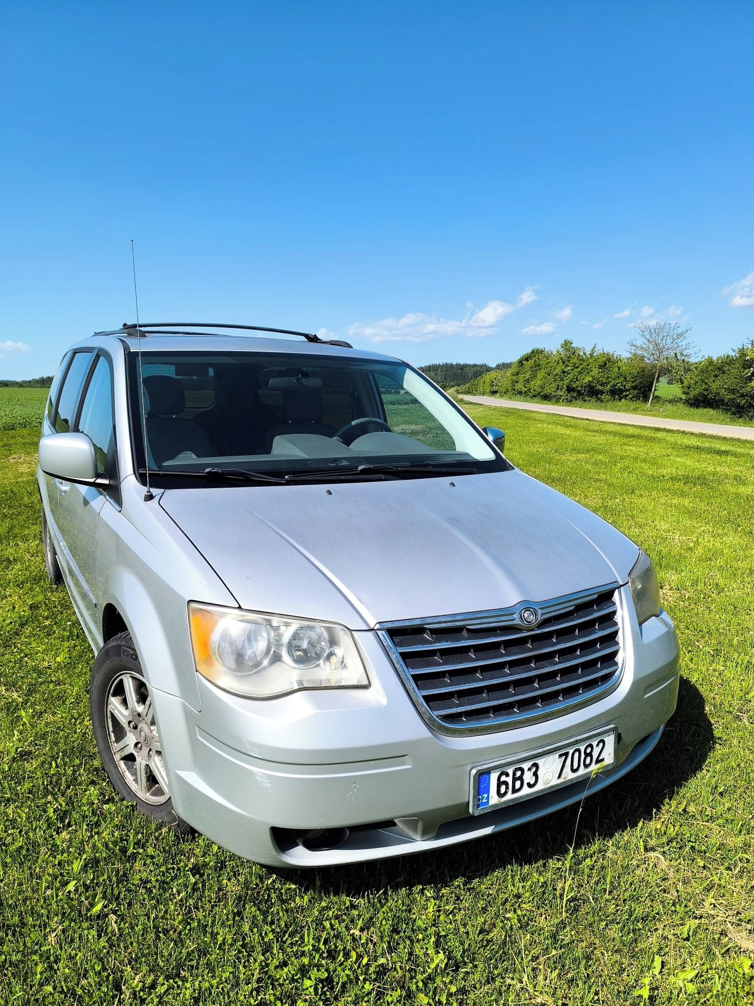 Chrysler Town & Country, RT 3,8 V6 - fotka 3