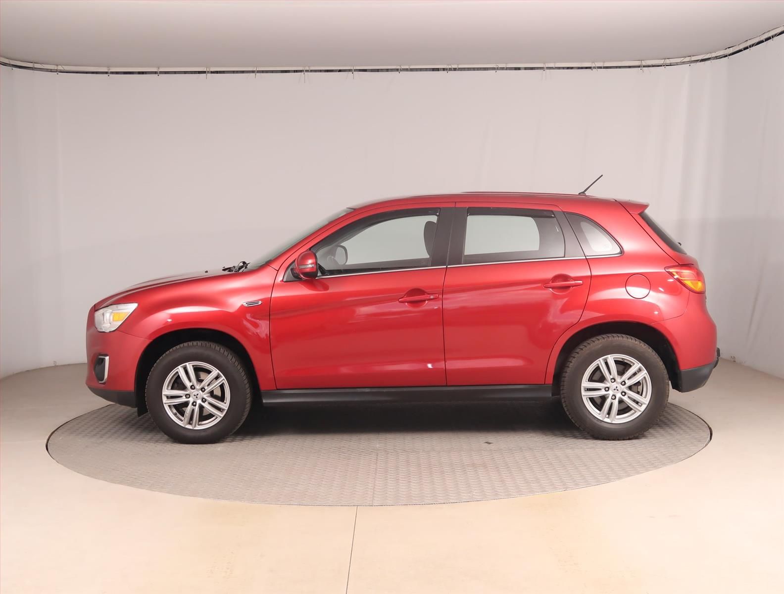 Mitsubishi ASX, 1.8 DI-D MIVEC, Intense - fotka 3
