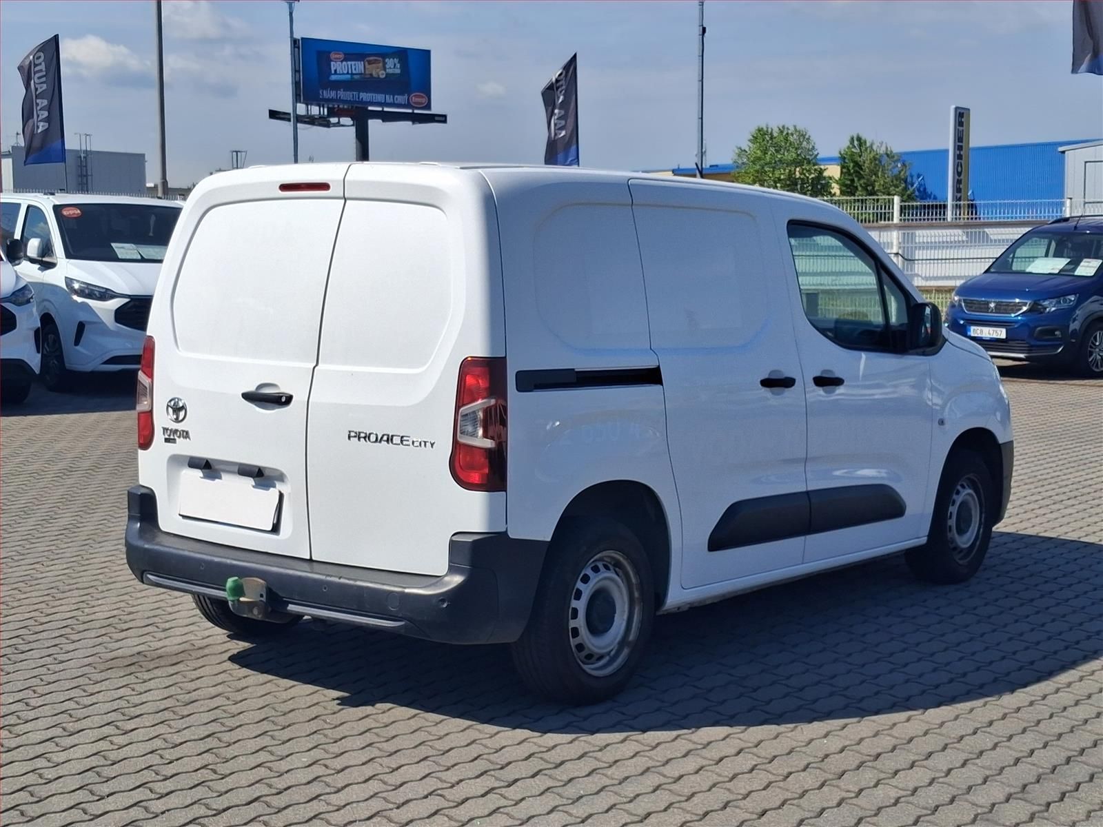 Toyota Proace City, 1.5 D4-D, Klima, ČR, DPH - fotka 5