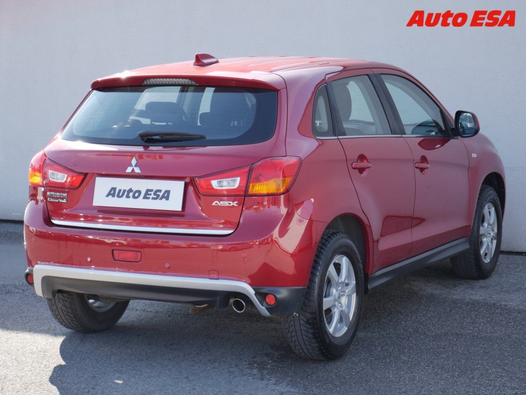 Mitsubishi ASX, 1.6MIVEC,ČR,Invite - fotka 4