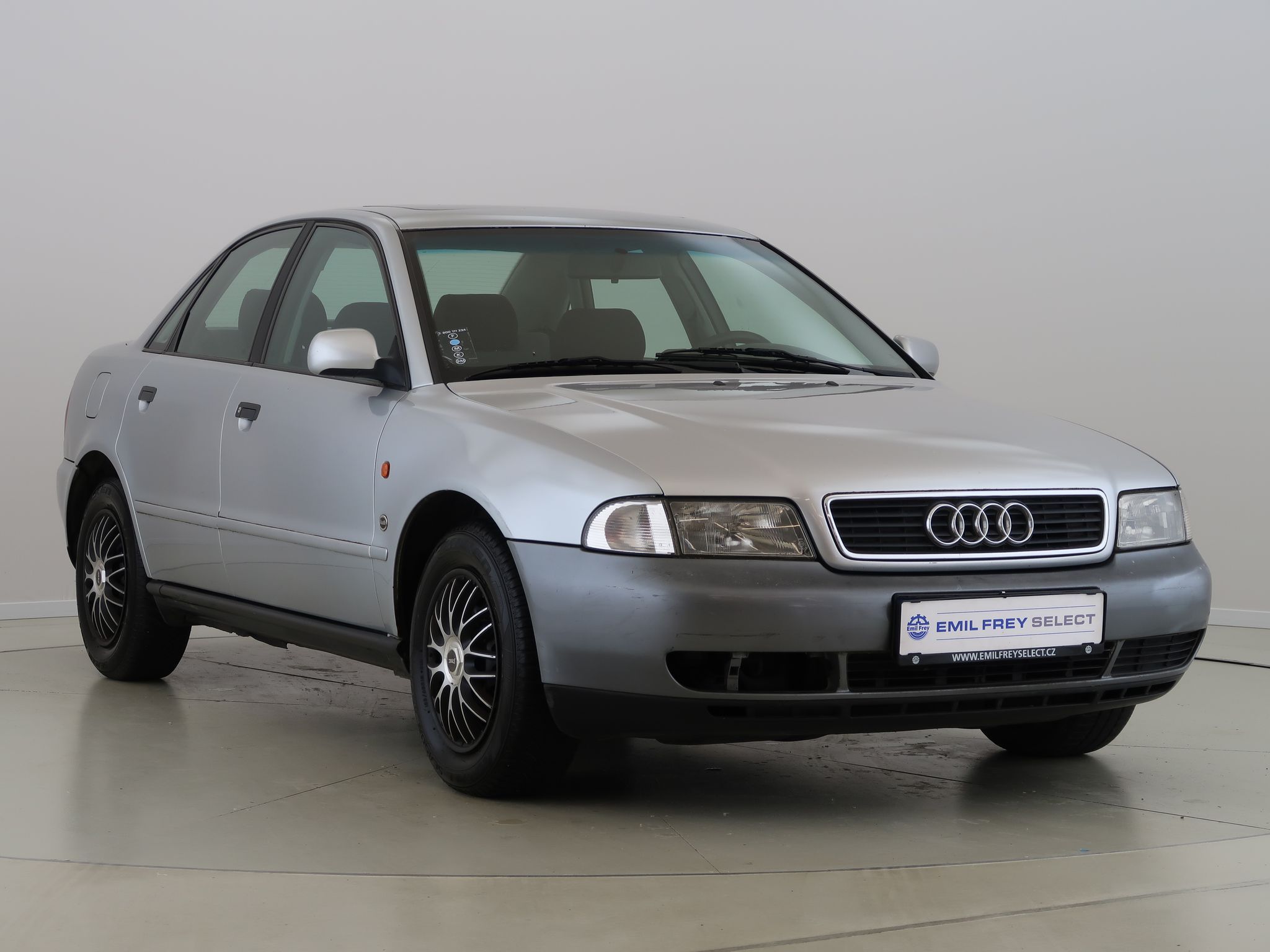 Audi A4, 1.8i,92KW,LPG,Manuál - fotka 3