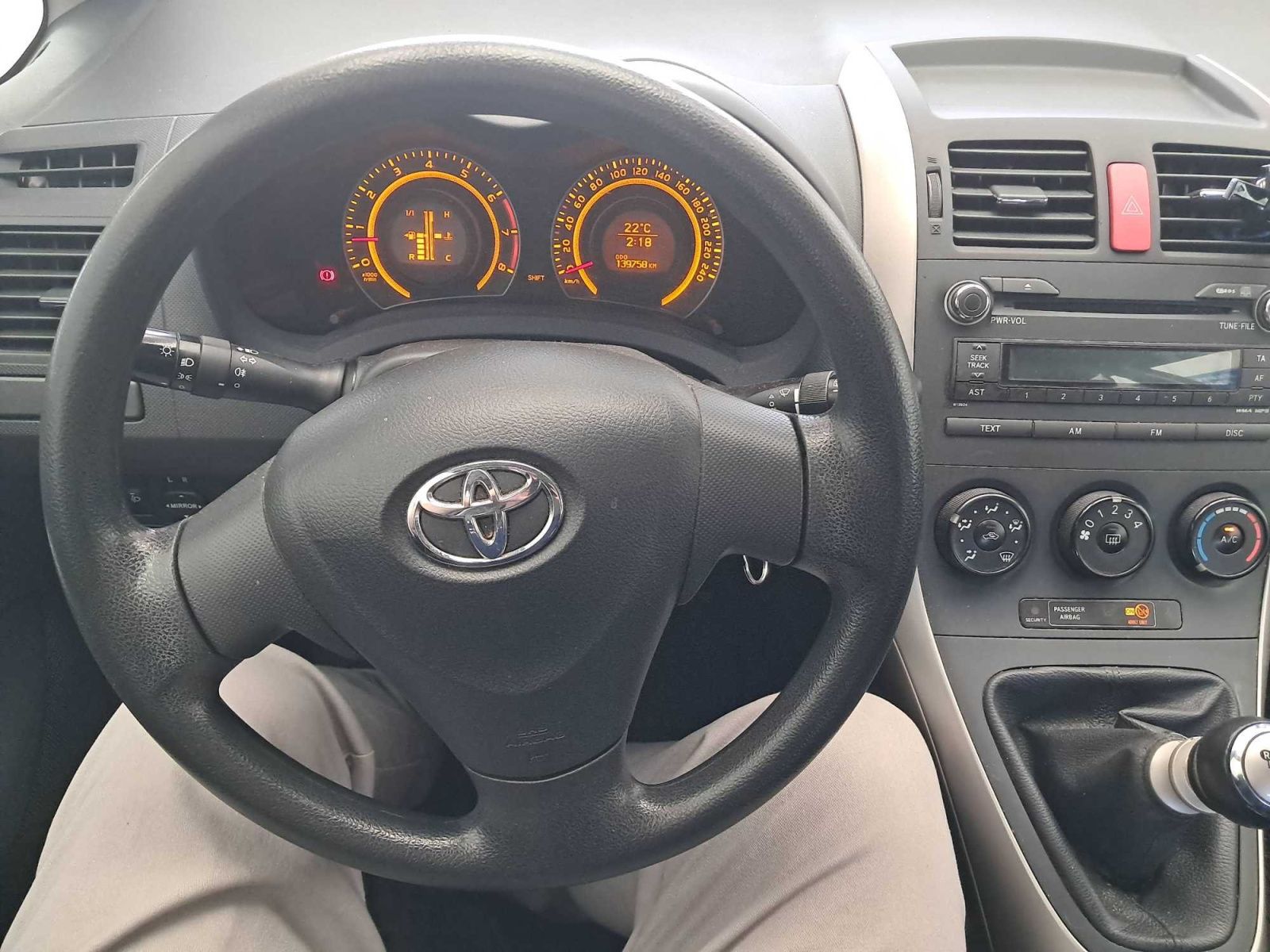 Toyota Auris, 1.3 Dual VVT-i, ČR,1.maj - fotka 3
