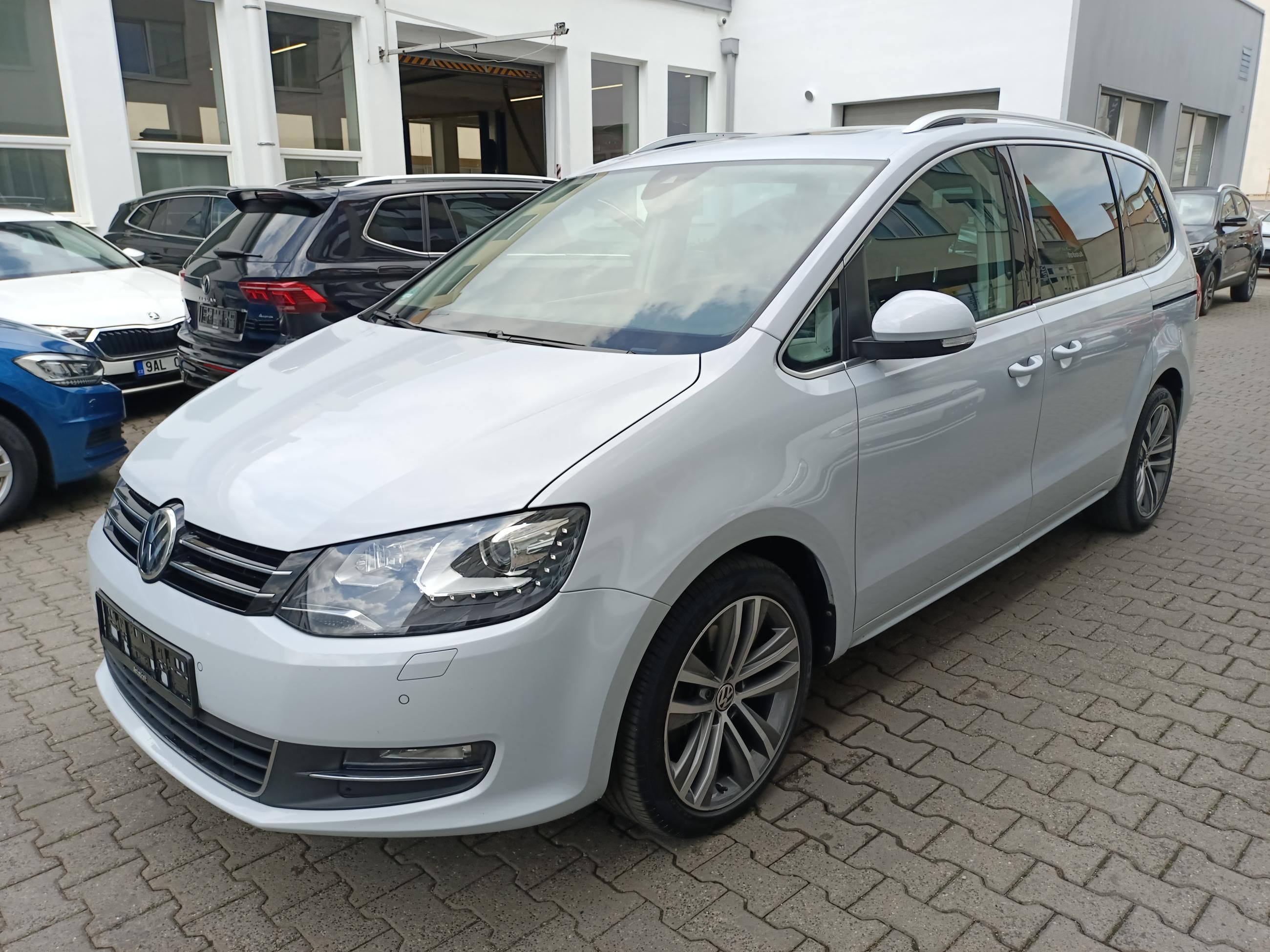 Volkswagen Sharan, 2.0TDI 110kW Highline / 7-míst - fotka 3