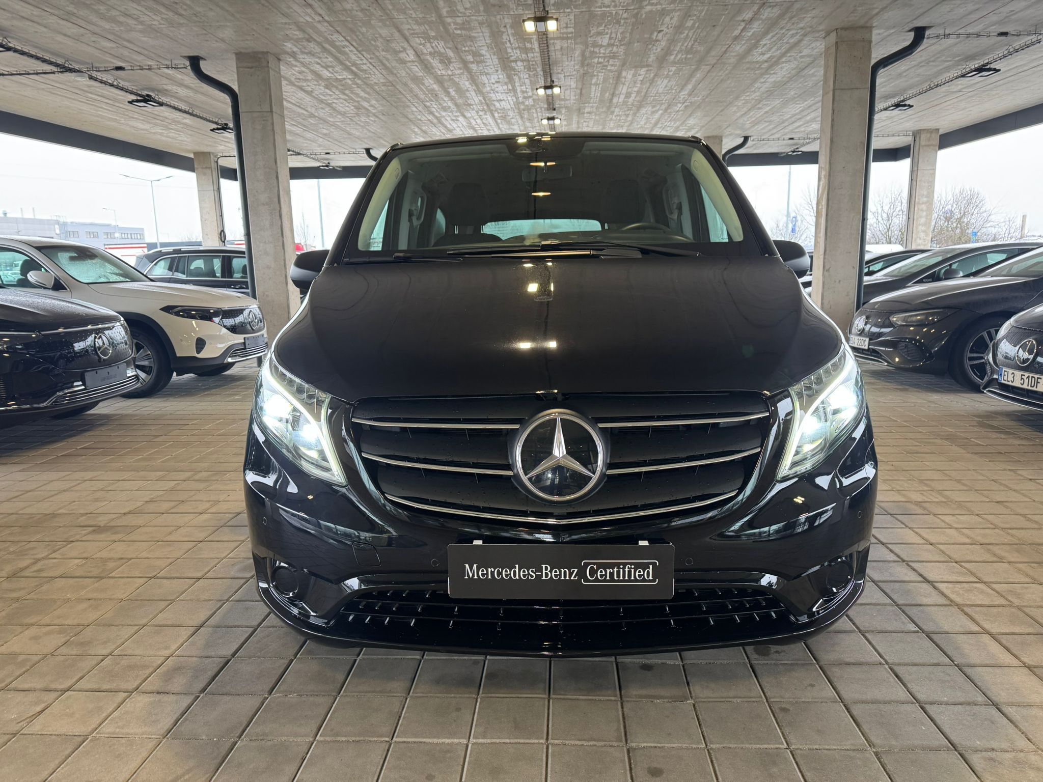 Mercedes-Benz Vito, eVito TOURER 129 90kwh DPH - fotka 2