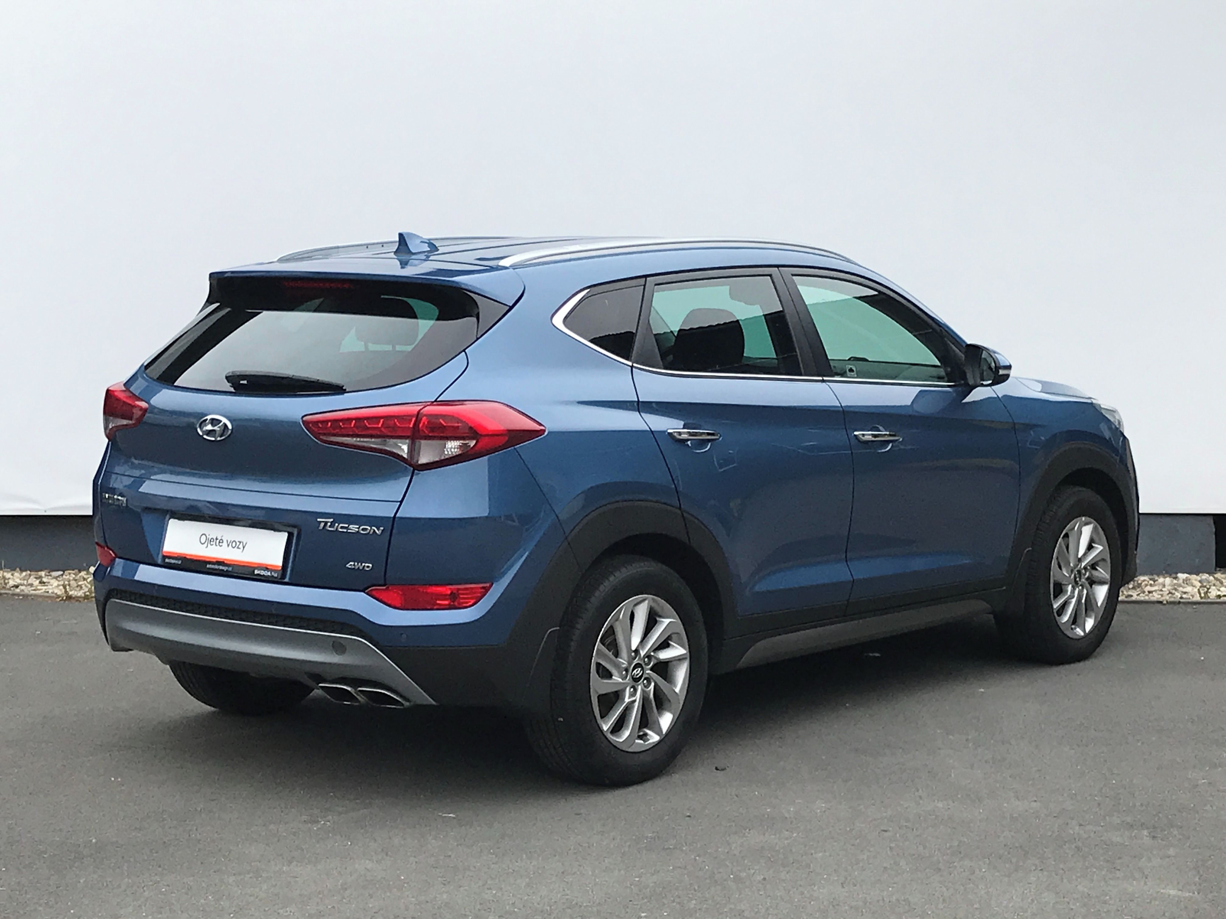 Hyundai Tucson, 2,0 CRDi 100 kW 4x4 man. - fotka 2