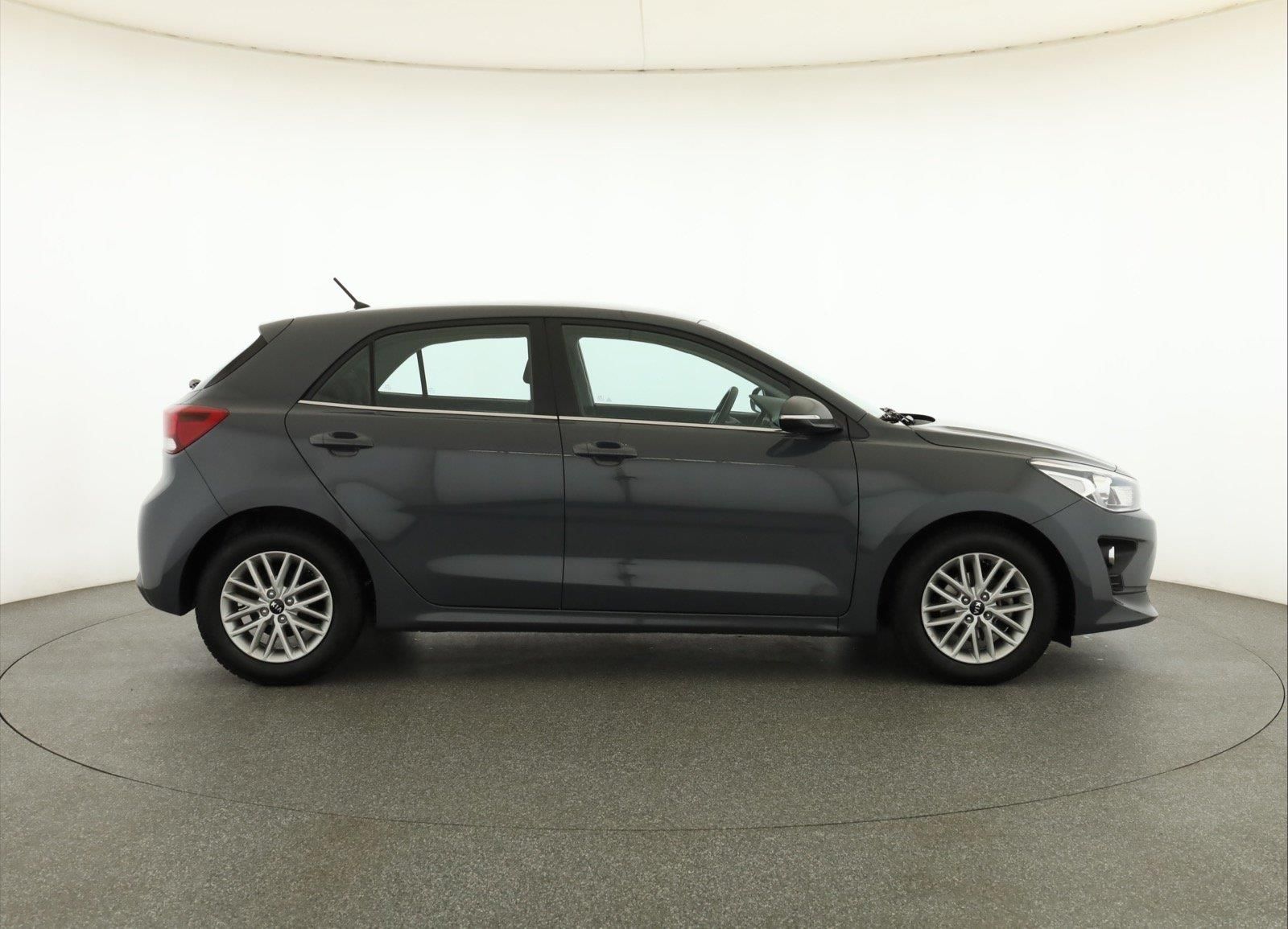 Kia Rio, 1.2 DPI, ČR,1.maj, Serv.kniha - fotka 6