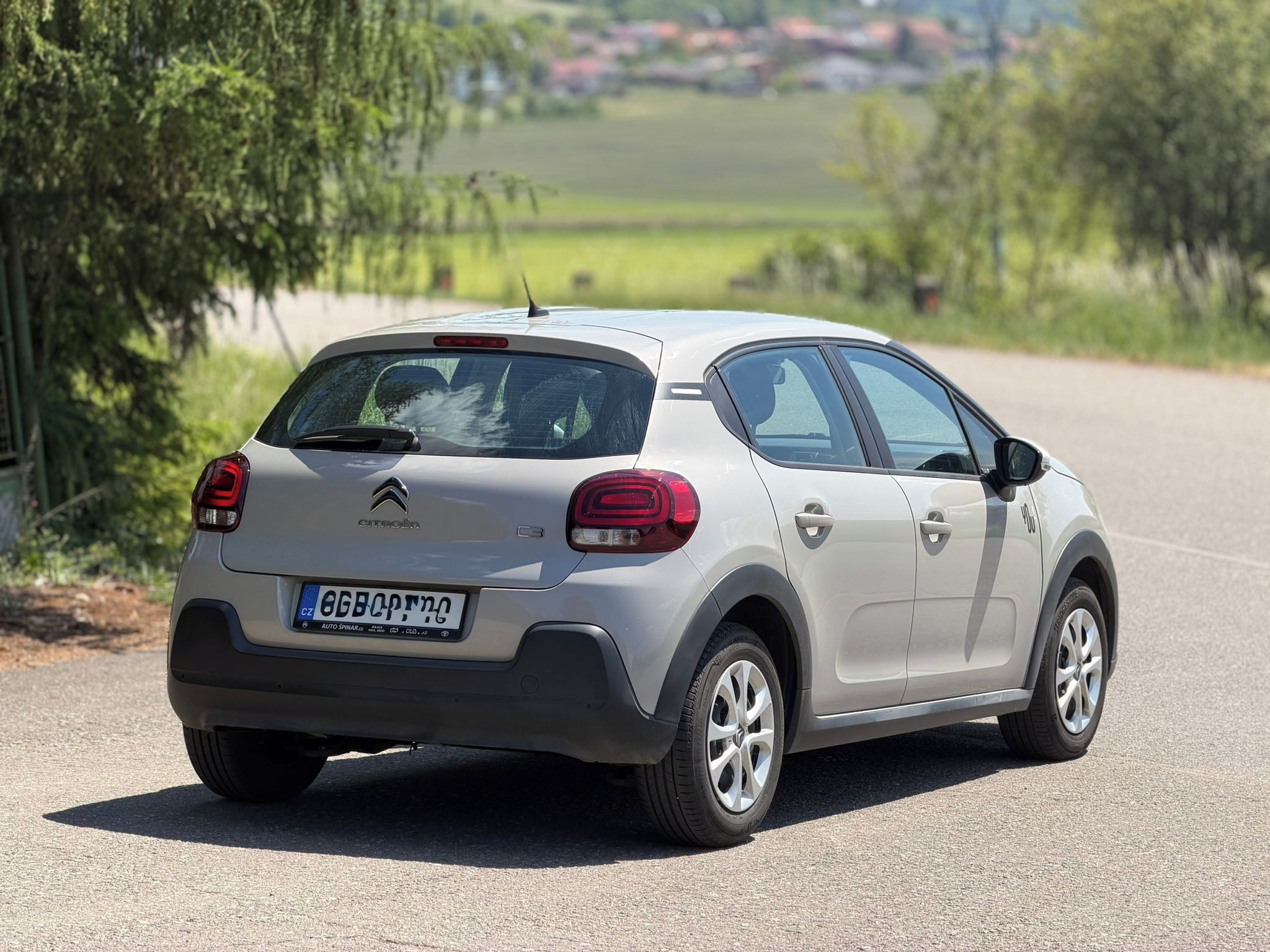 Citroën C3, 1.2 PureTech 83 - v záruce - fotka 4