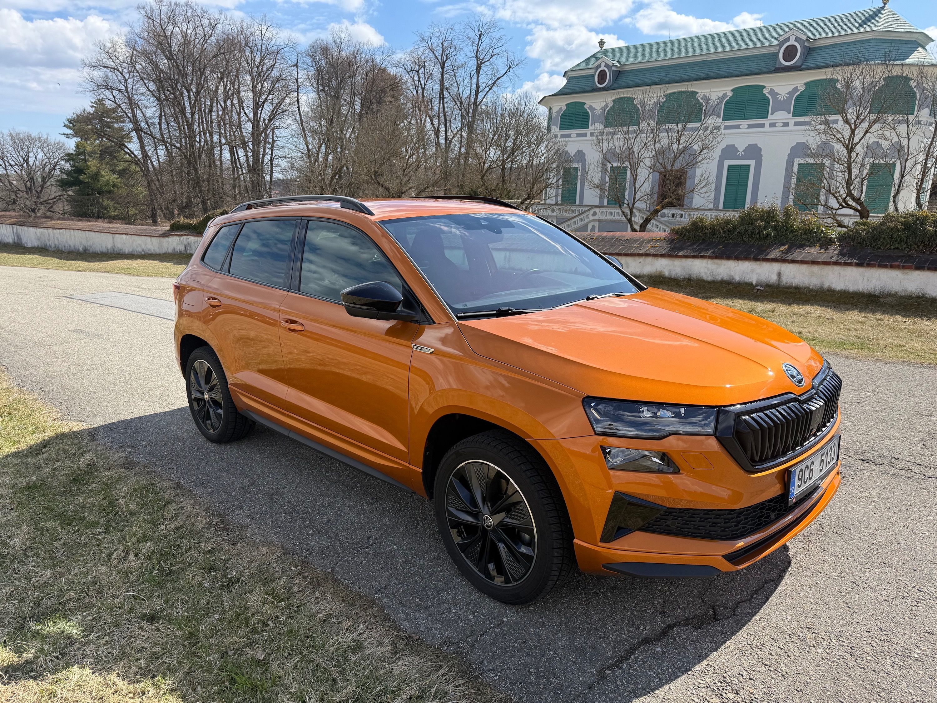 Škoda Karoq, Škoda Karoq 1.5 TSI DSG Sport. - fotka 3