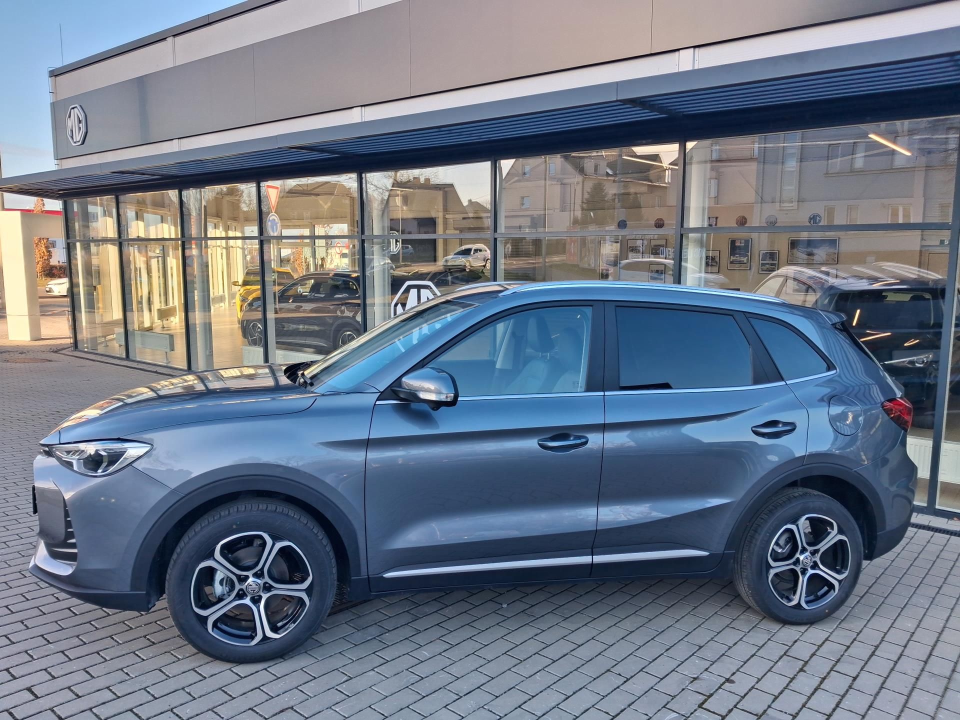 MG ZS, ELEGANCE 1.5 85kW 5MT - fotka 2