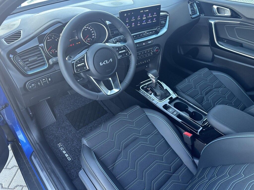 Kia XCee´d, 1,6 T-GDi 7DCT STEEL EDITION - fotka 4